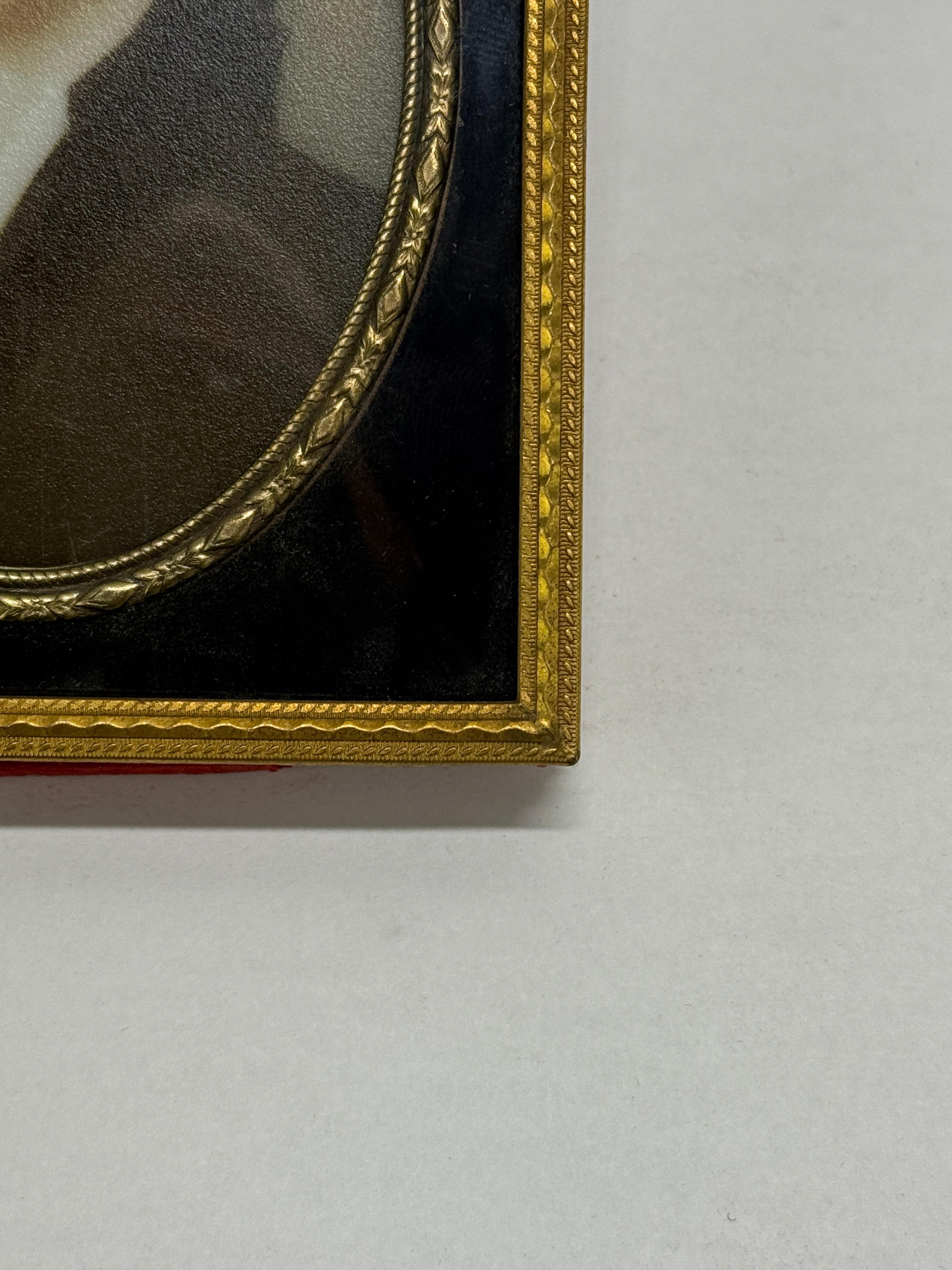 Retrato en miniatura en vidrio de la escuela americana de George Washington, mediados del siglo XIX en venta 1