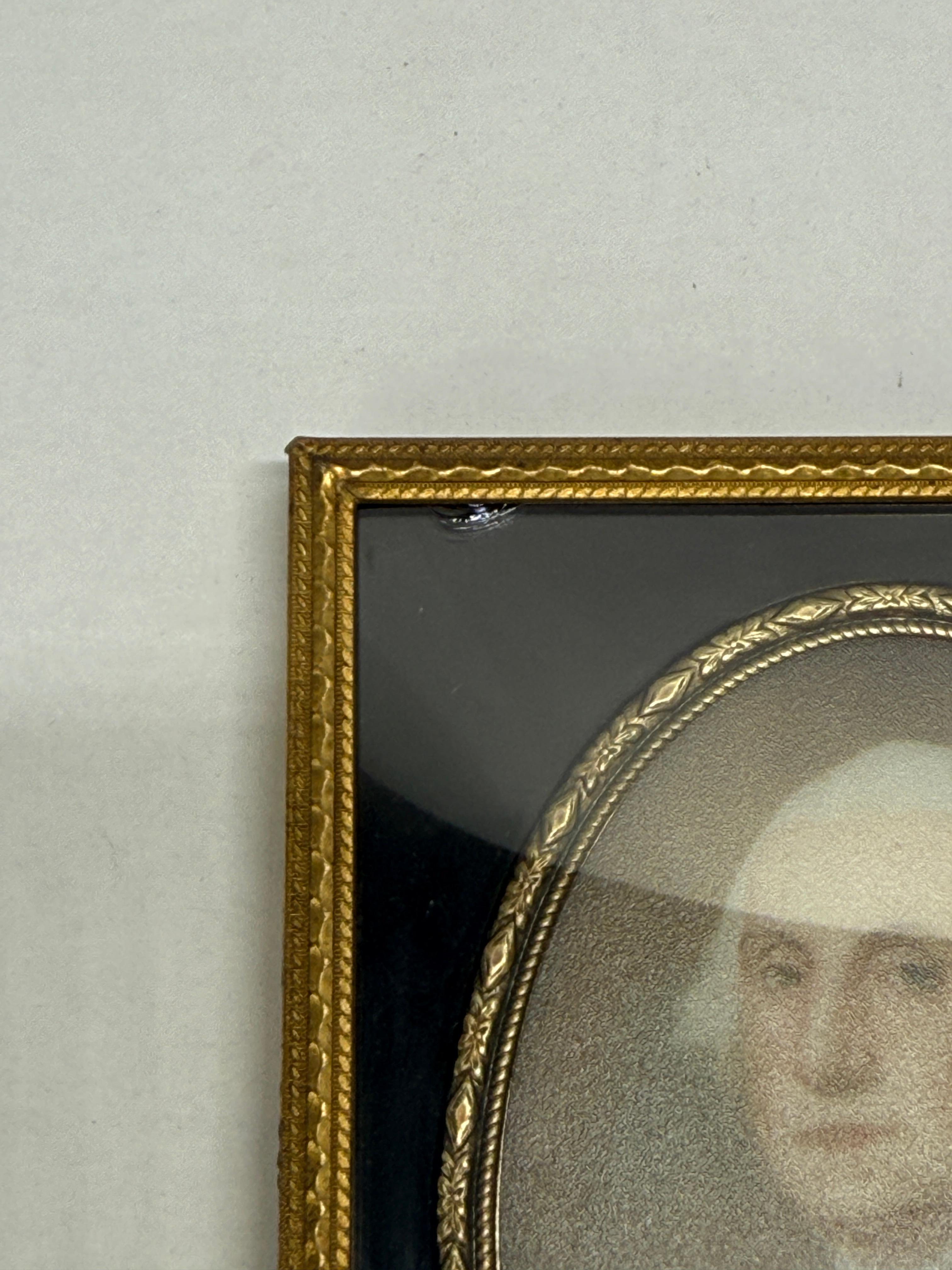 Retrato en miniatura en vidrio de la escuela americana de George Washington, mediados del siglo XIX en venta 2