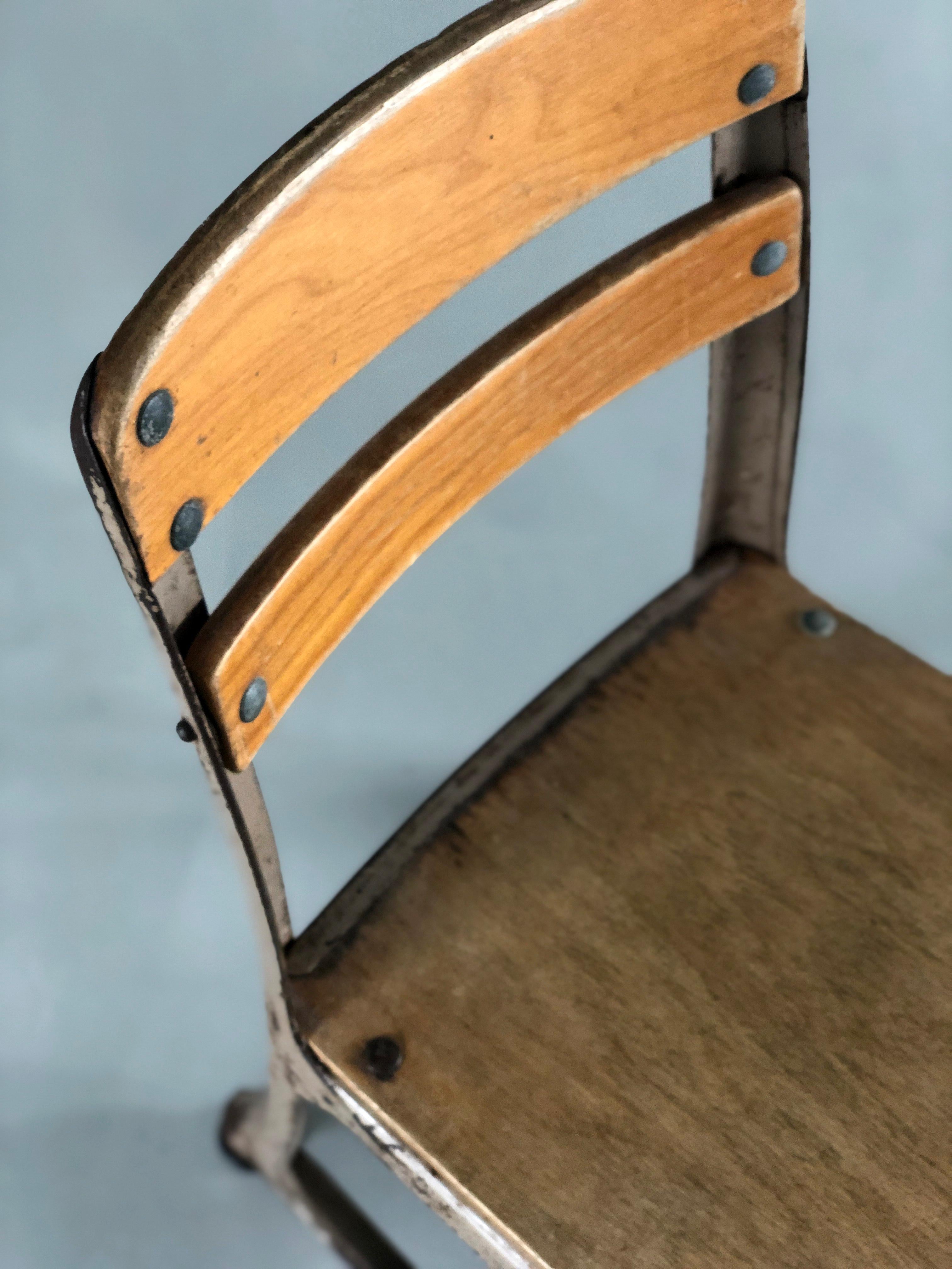 American Seating Envoy No.11 Childs Chair 1940's For Sale 2