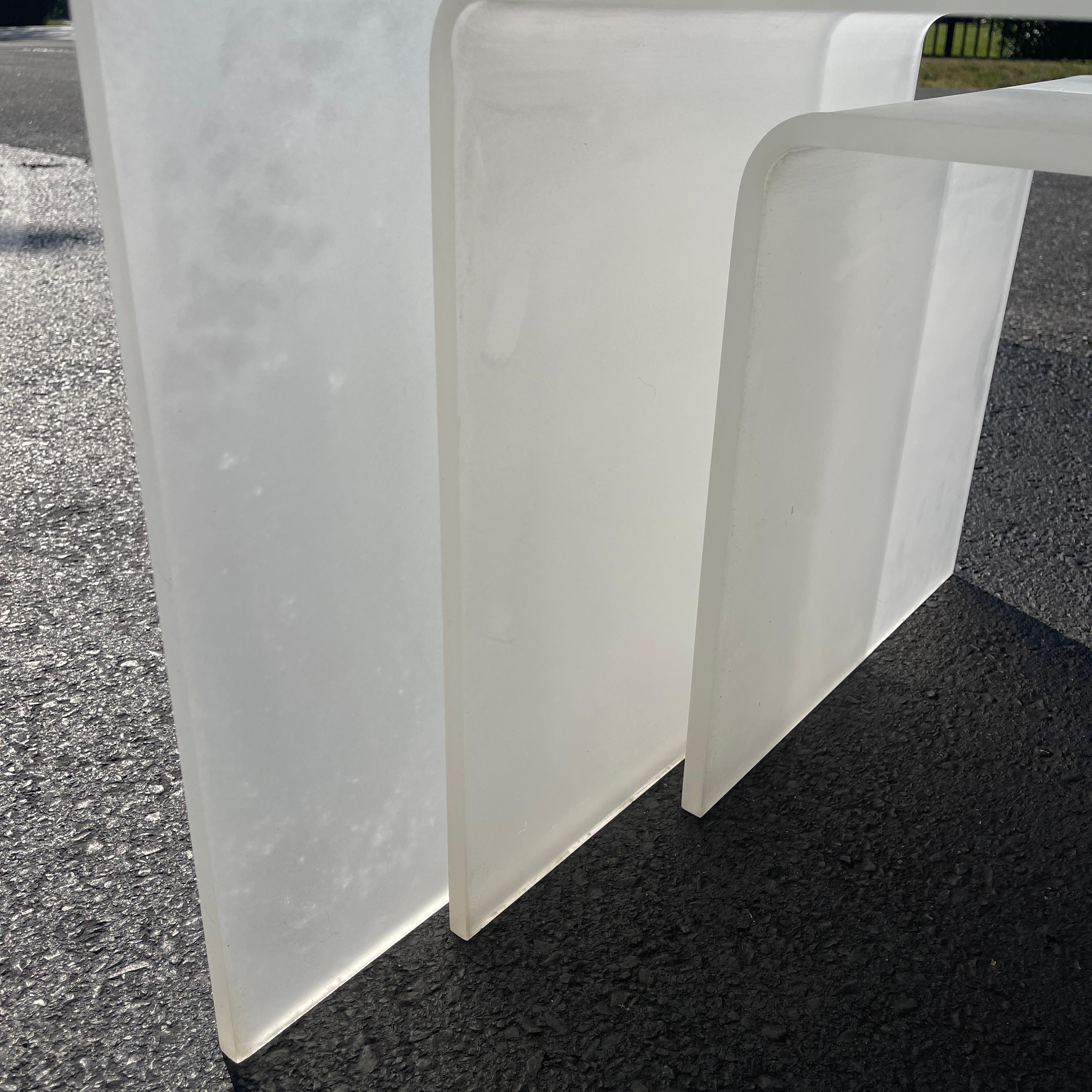 American set of 3 Frosted Lucite Nesting Side Tables  For Sale 6