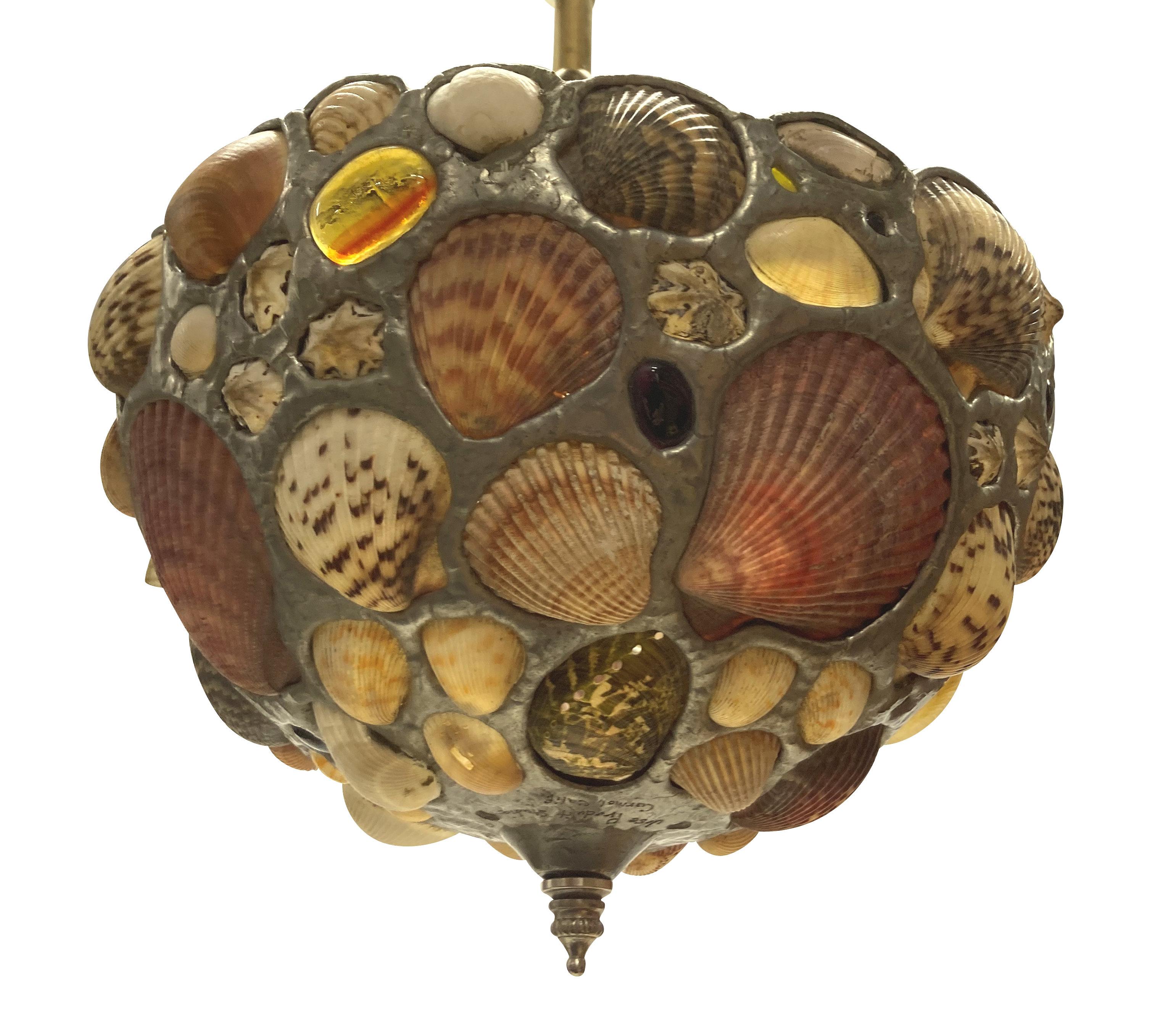 American Shell Grotto Pendant Light In Good Condition In Kent, Dover