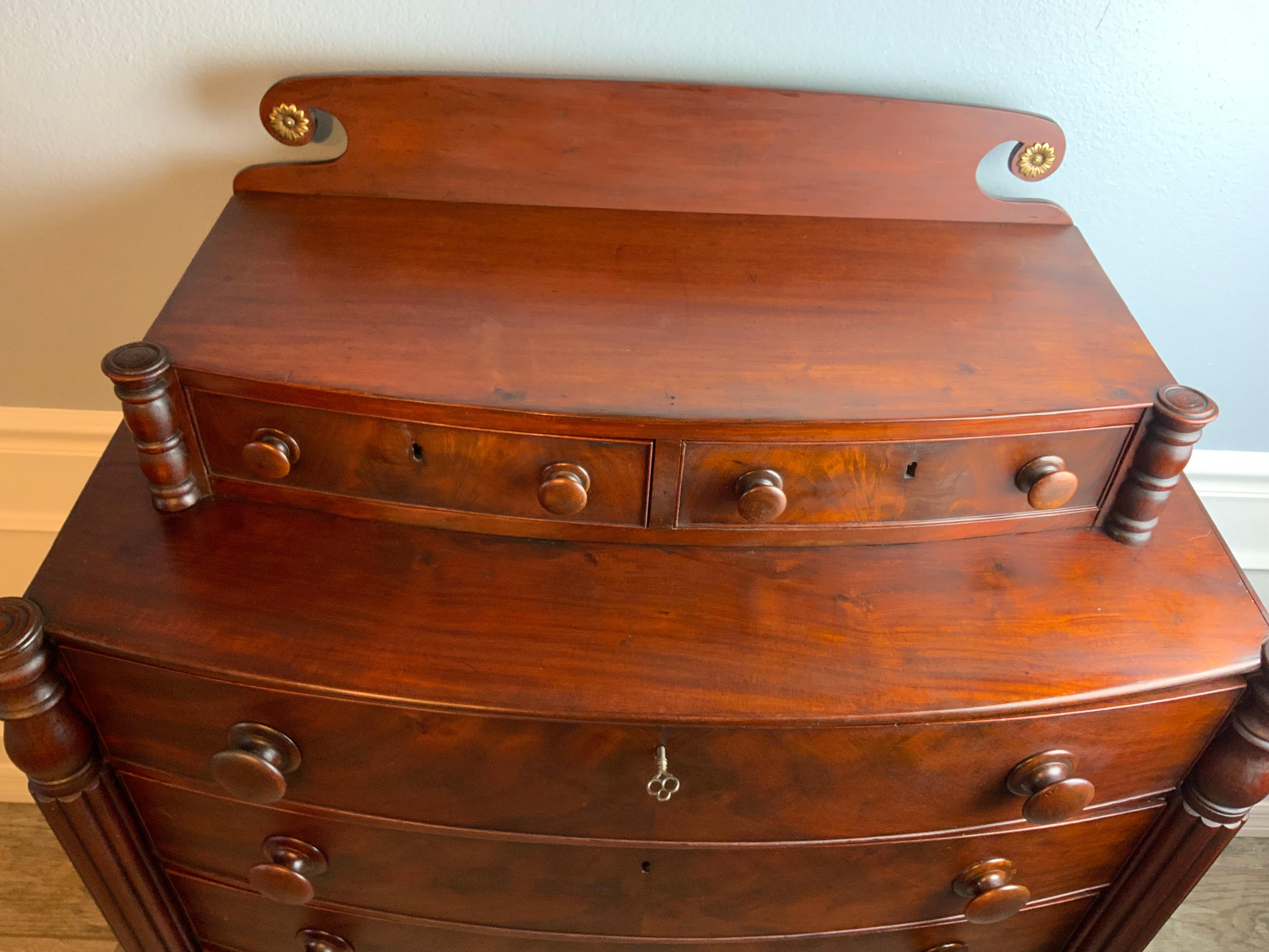 Mahogany American Sheraton Chest Of Drawers For Sale