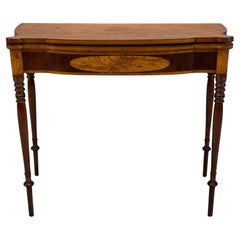 Table à cartes Sheraton, acajou, bois de tulipier, incrustation de serpentine, États-Unis, 1810