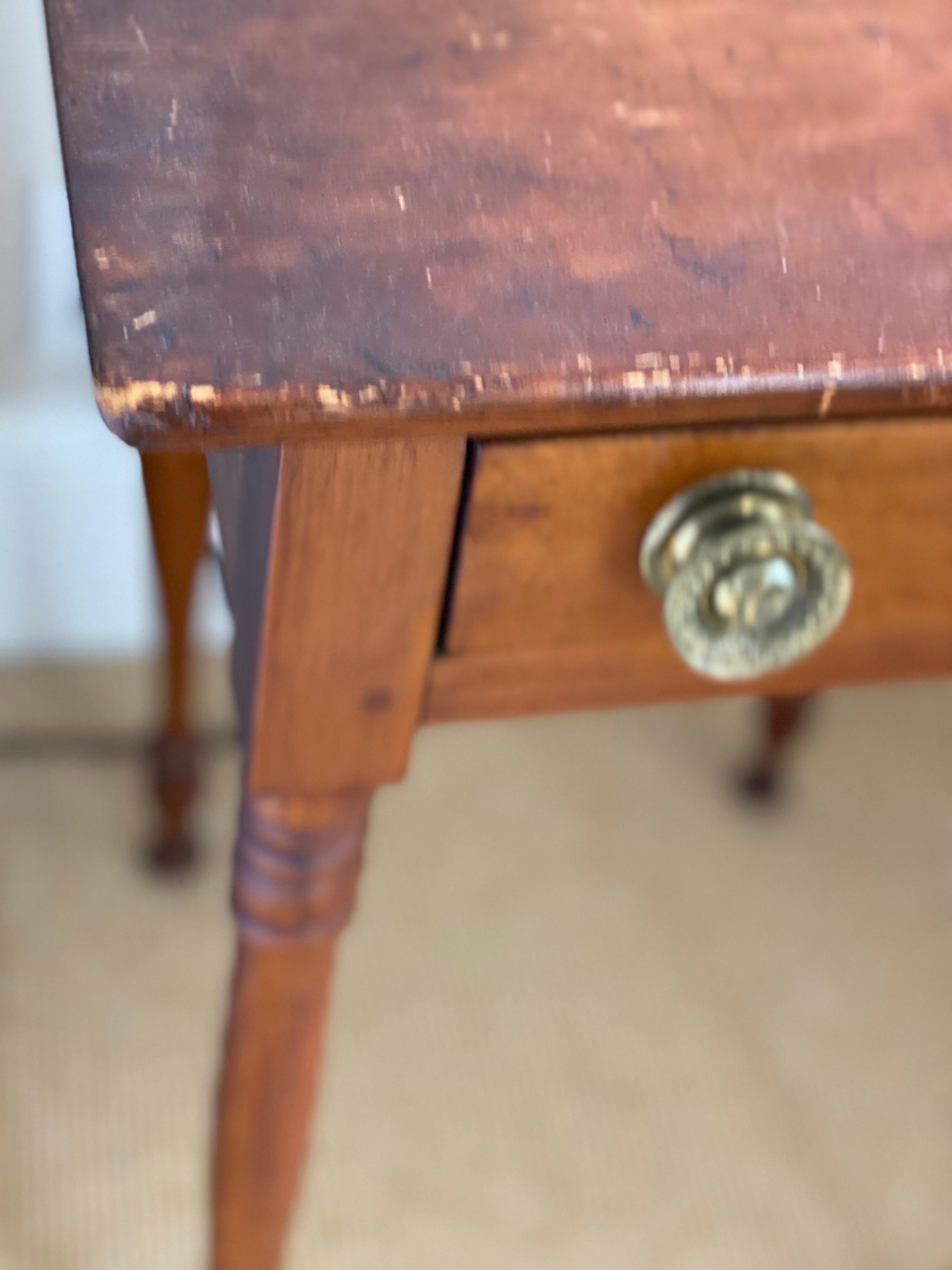 19th Century American Sheraton Maple Single Drawer Stand, Early 19th C