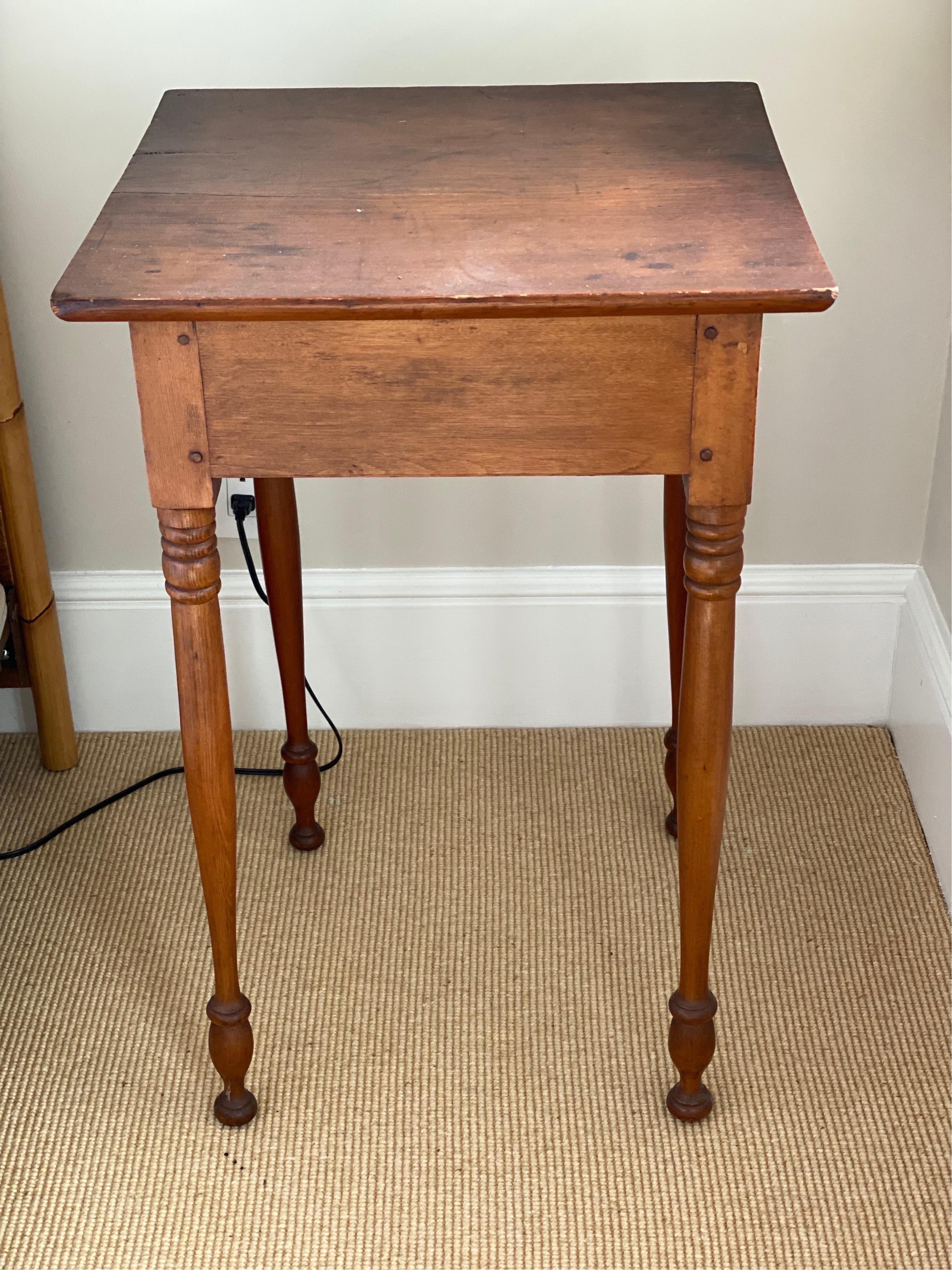 American Sheraton Maple Single Drawer Stand, Early 19th C 1