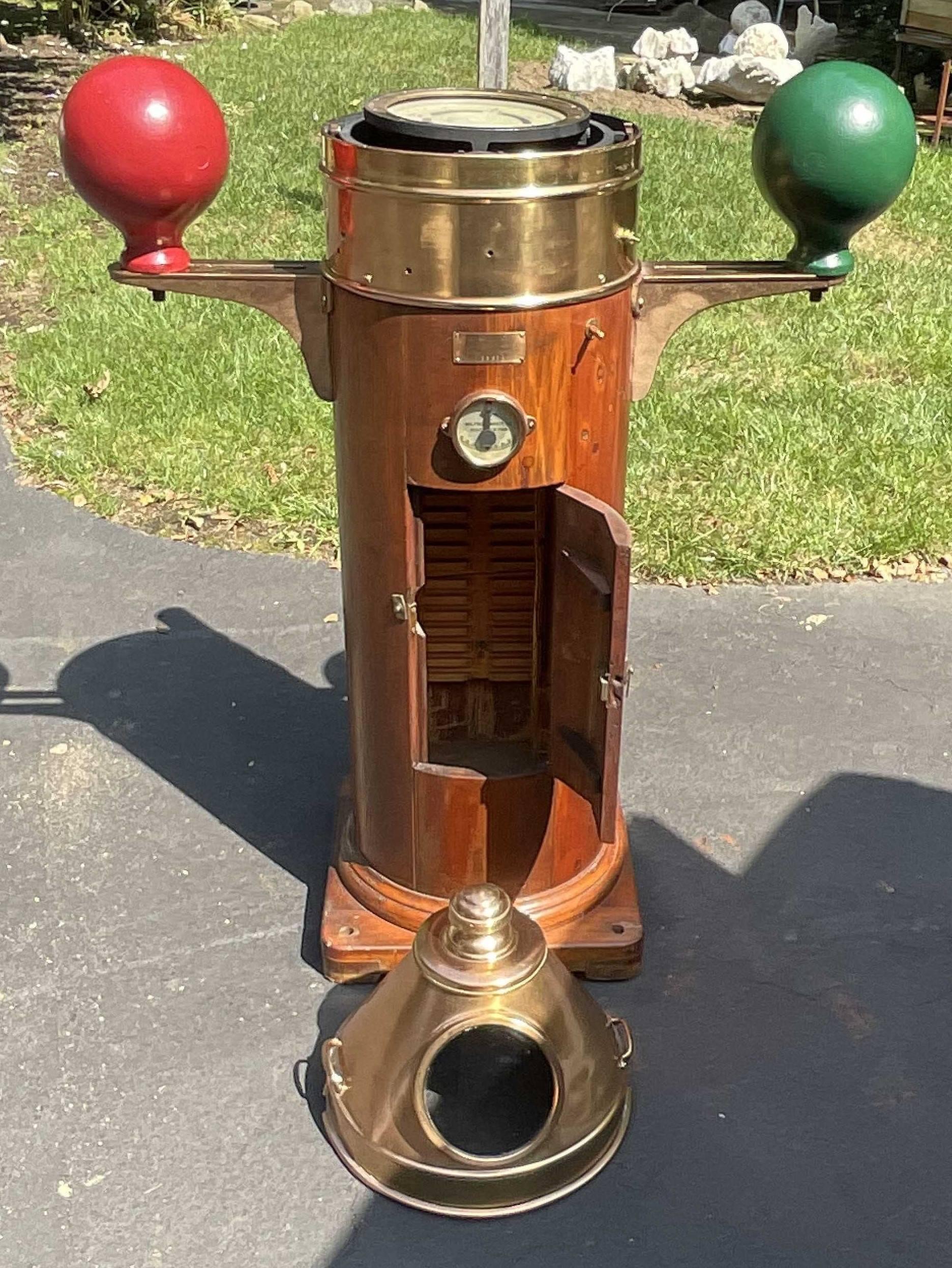 Binnacle de navires américains vers 1940 en vente 2