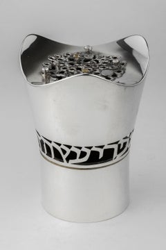 Modern Silver Etrog Container by Moshe Zabari, New York