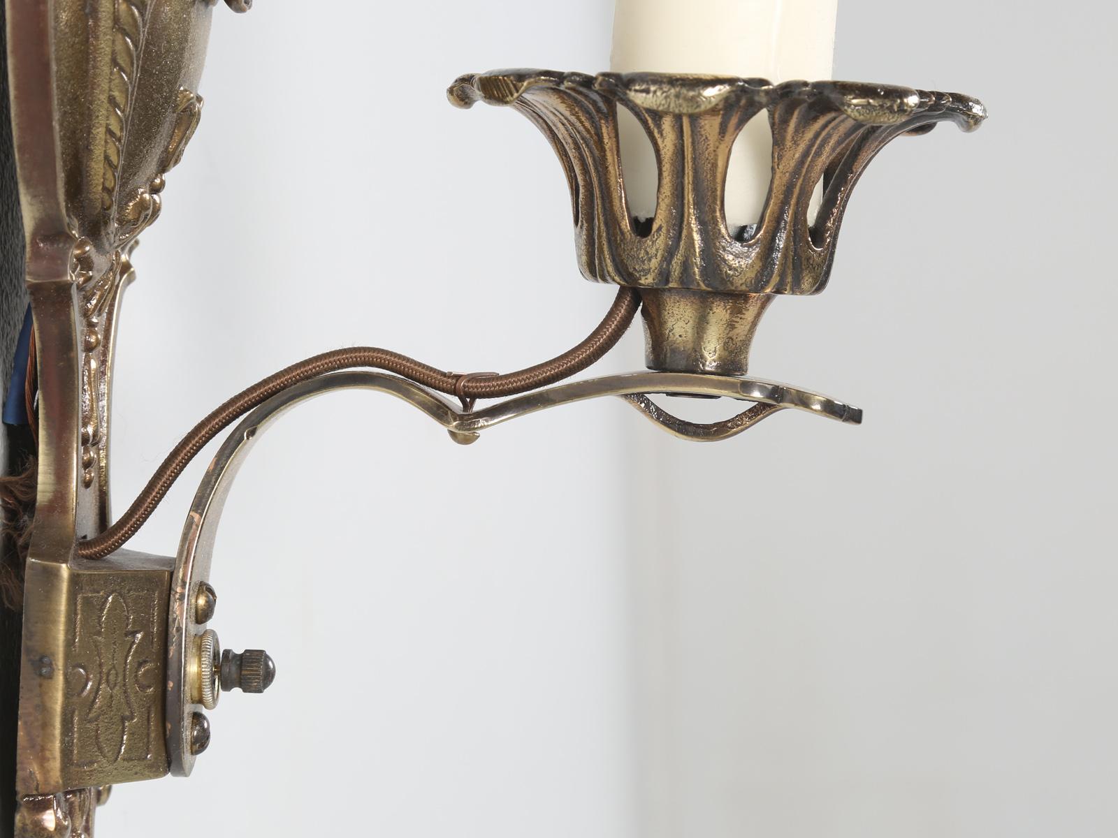 American Single Brass Sconce For Sale 4