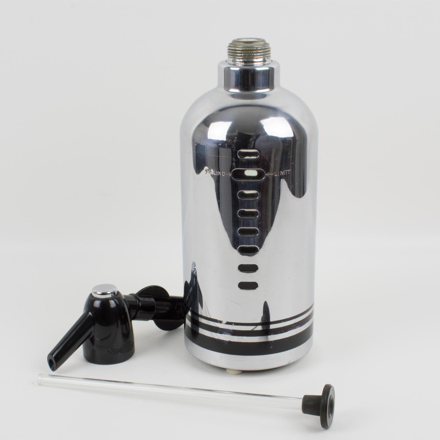 American Soda King Co. Chrome and Glass Siphon Seltzer Water Bottle, 1950s For Sale 4