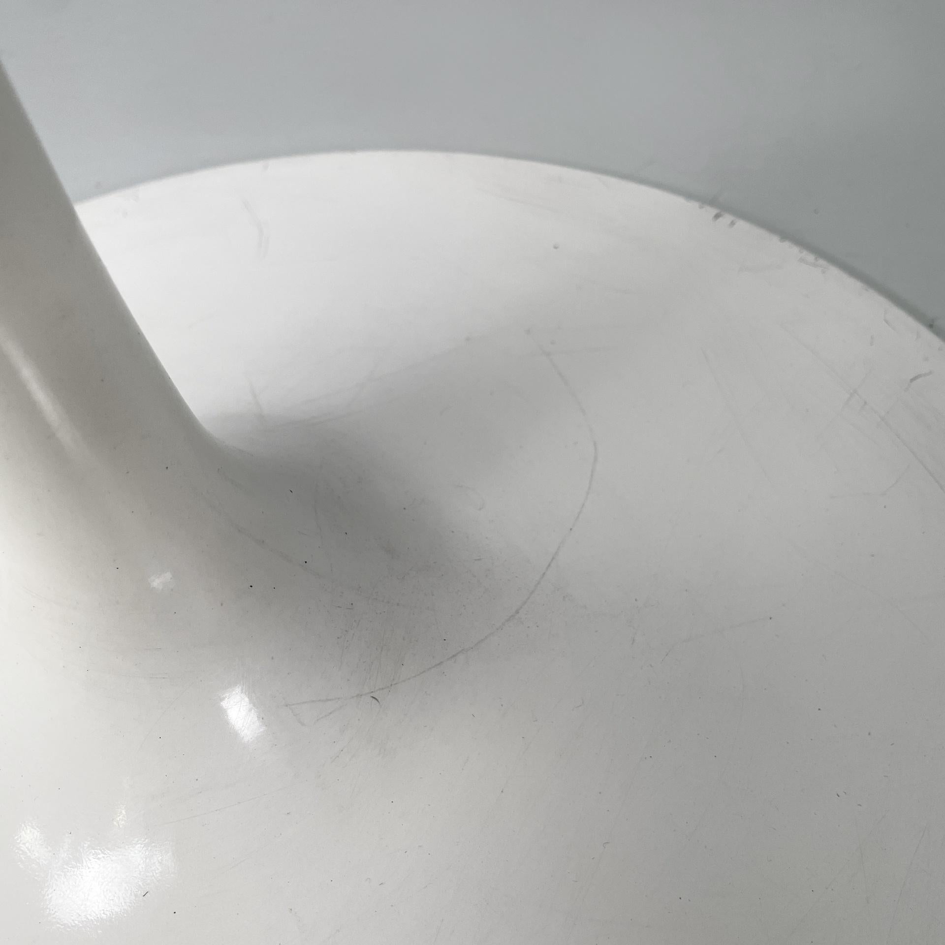 Sedia bianca Tulip di Eero Saarinen per Knoll, anni '70. in vendita 10