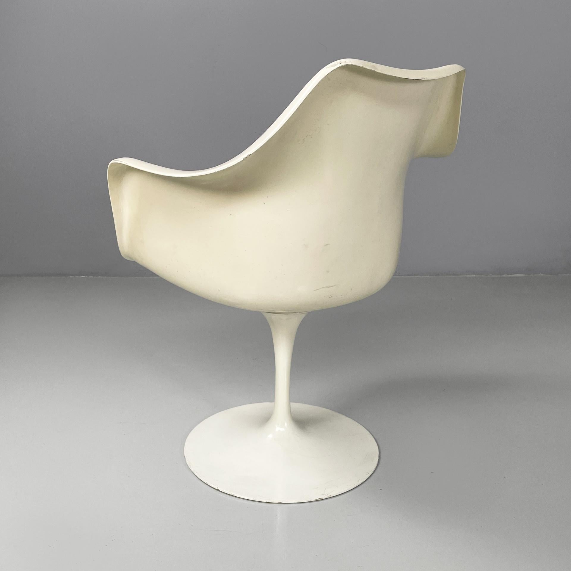 Americano Sedia bianca Tulip di Eero Saarinen per Knoll, anni '70. in vendita