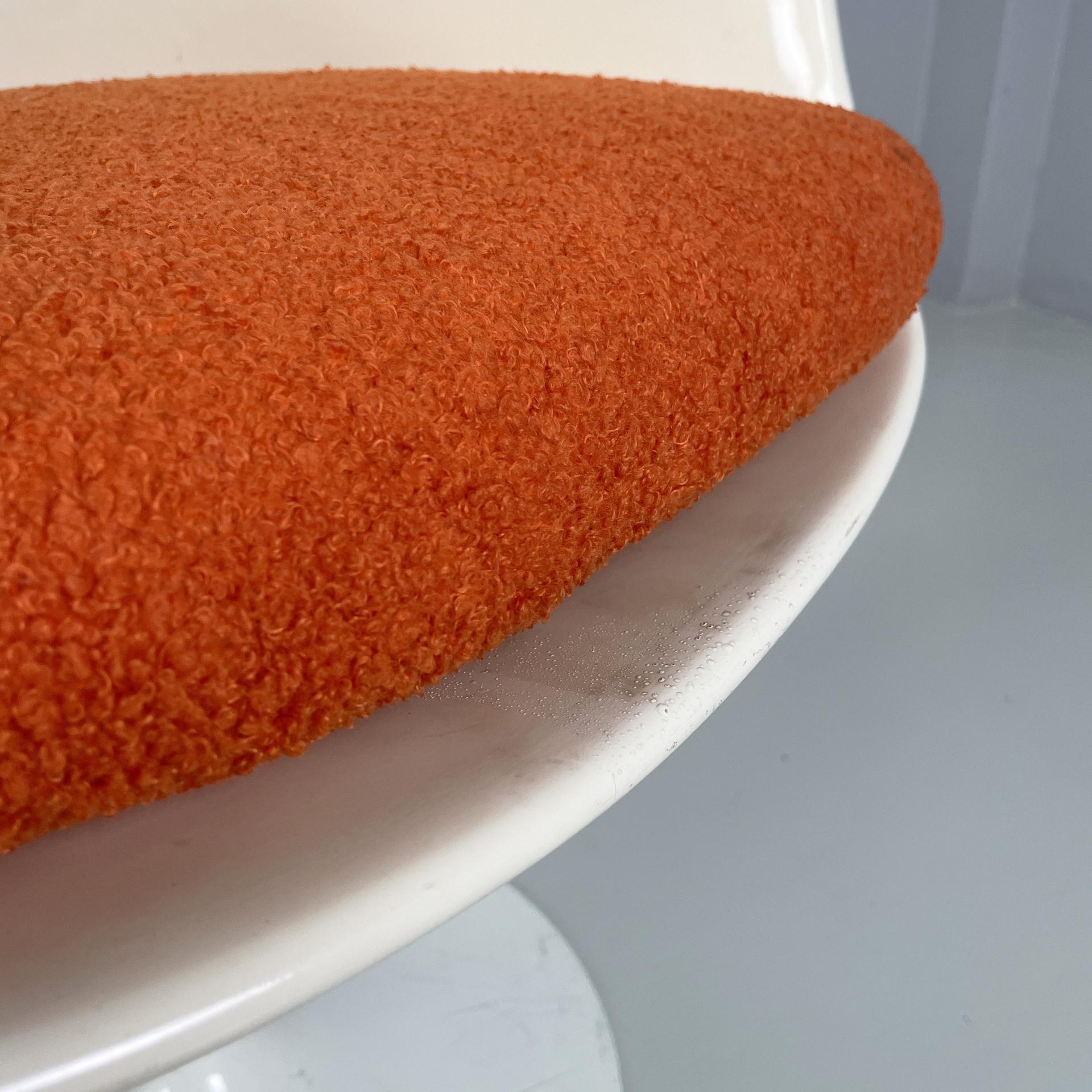 Sedie bianche americane A Space Age Tulip di Eero Saarinen per Knoll, anni '70 in vendita 5