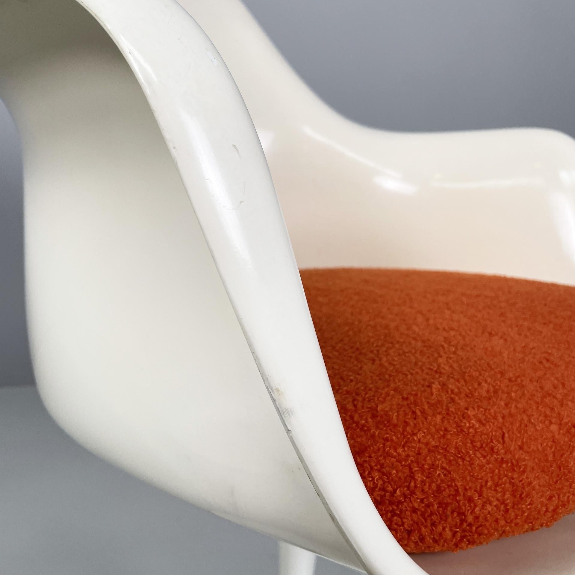 Sedie bianche americane A Space Age Tulip di Eero Saarinen per Knoll, anni '70 in vendita 6