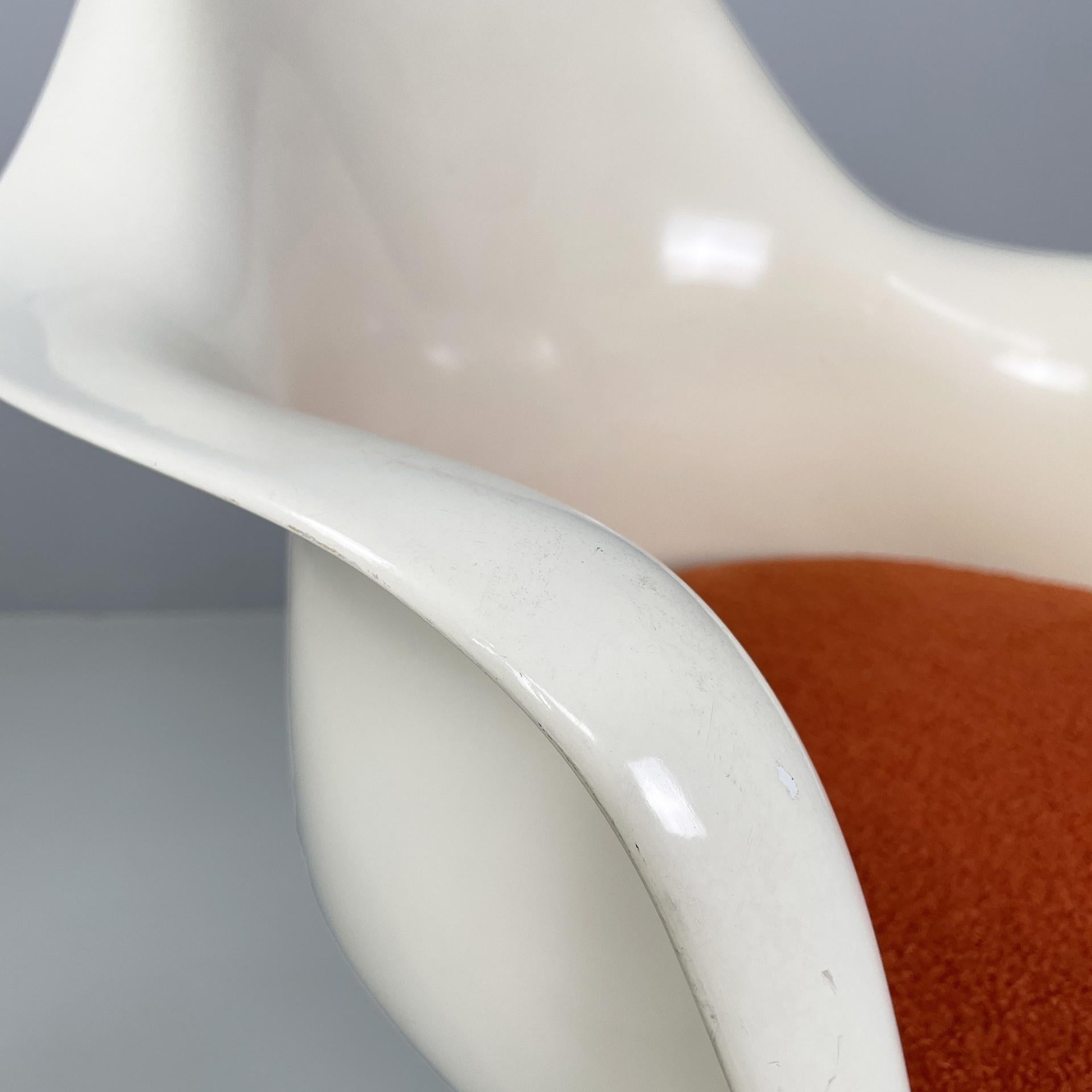 Sedie bianche americane A Space Age Tulip di Eero Saarinen per Knoll, anni '70 in vendita 2