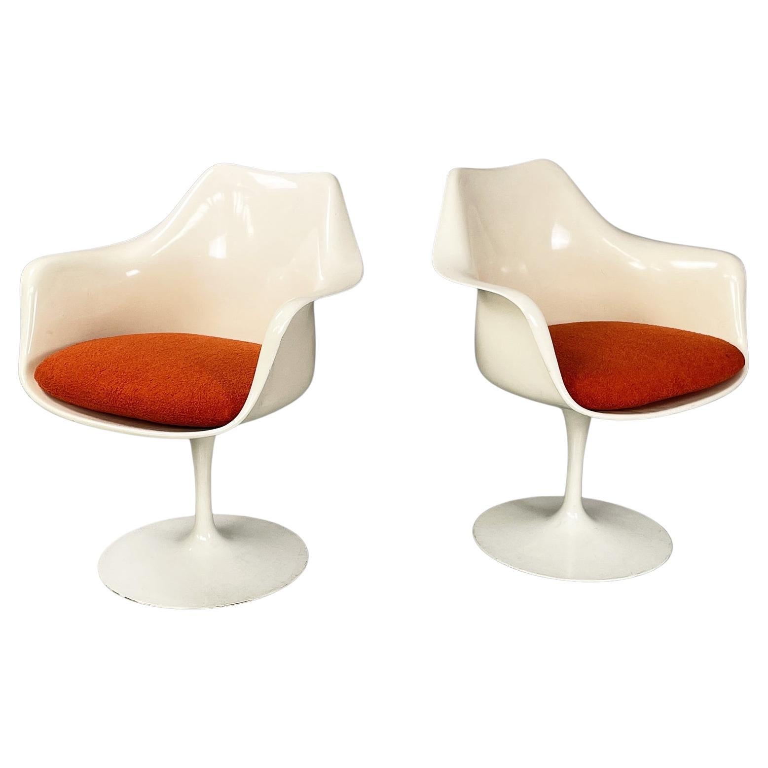 Sedie bianche americane A Space Age Tulip di Eero Saarinen per Knoll, anni '70 in vendita