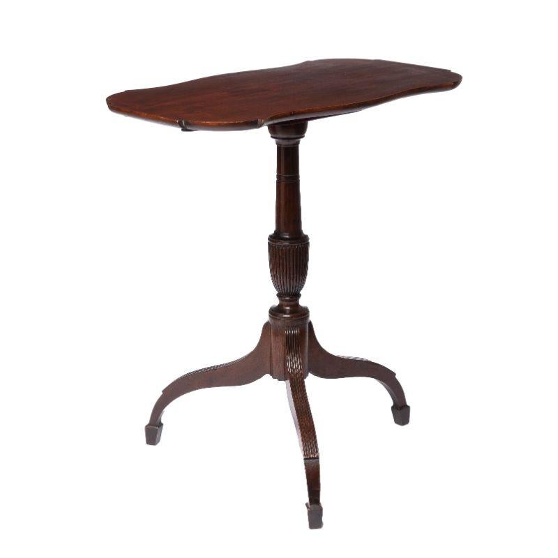 American Spider Leg Tilt-Top Candle Stand by John Meads, 1810 For Sale 4