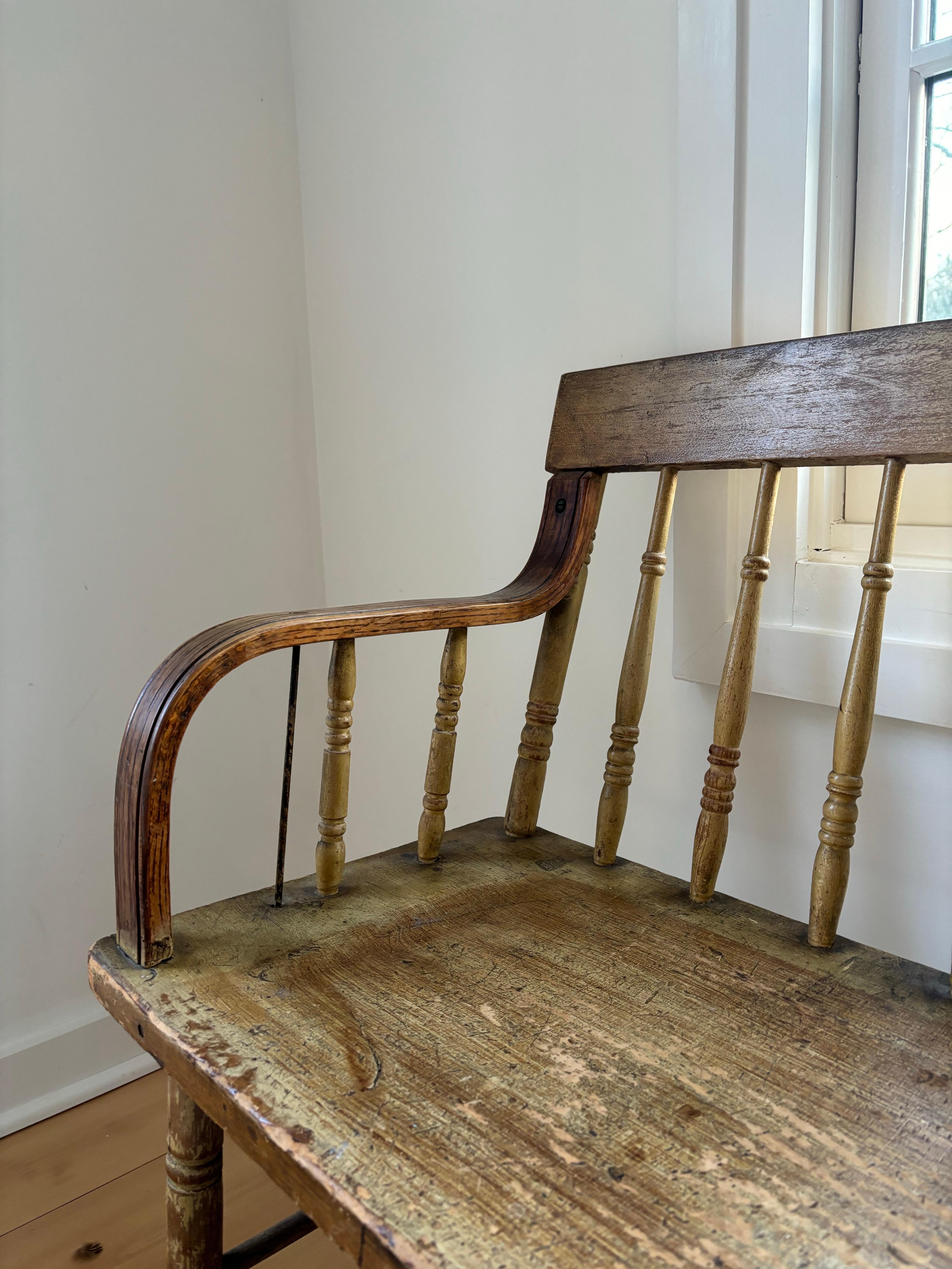 American Spindle Back Plank Bench, Late 19th Century In Good Condition In Southampton, NY