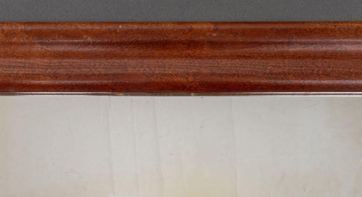 American Craftsman Miroir Ogee américain teinté érable, 20e siècle en vente
