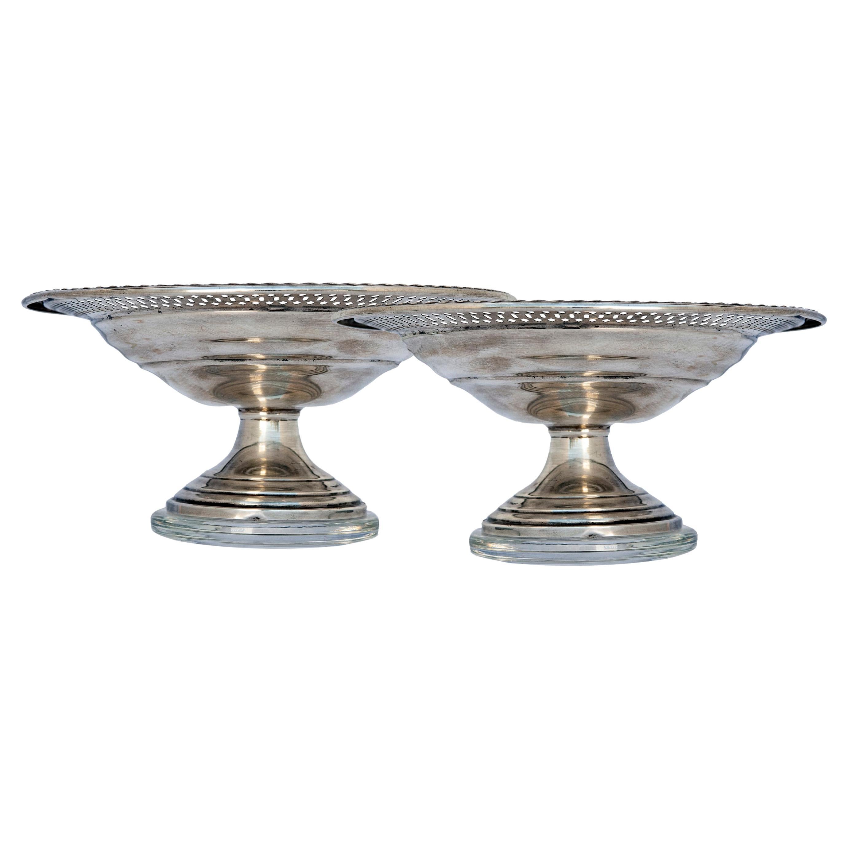 American Sterling Silver Footed Candy Dishes; a pair In Good Condition For Sale In Malibu, CA