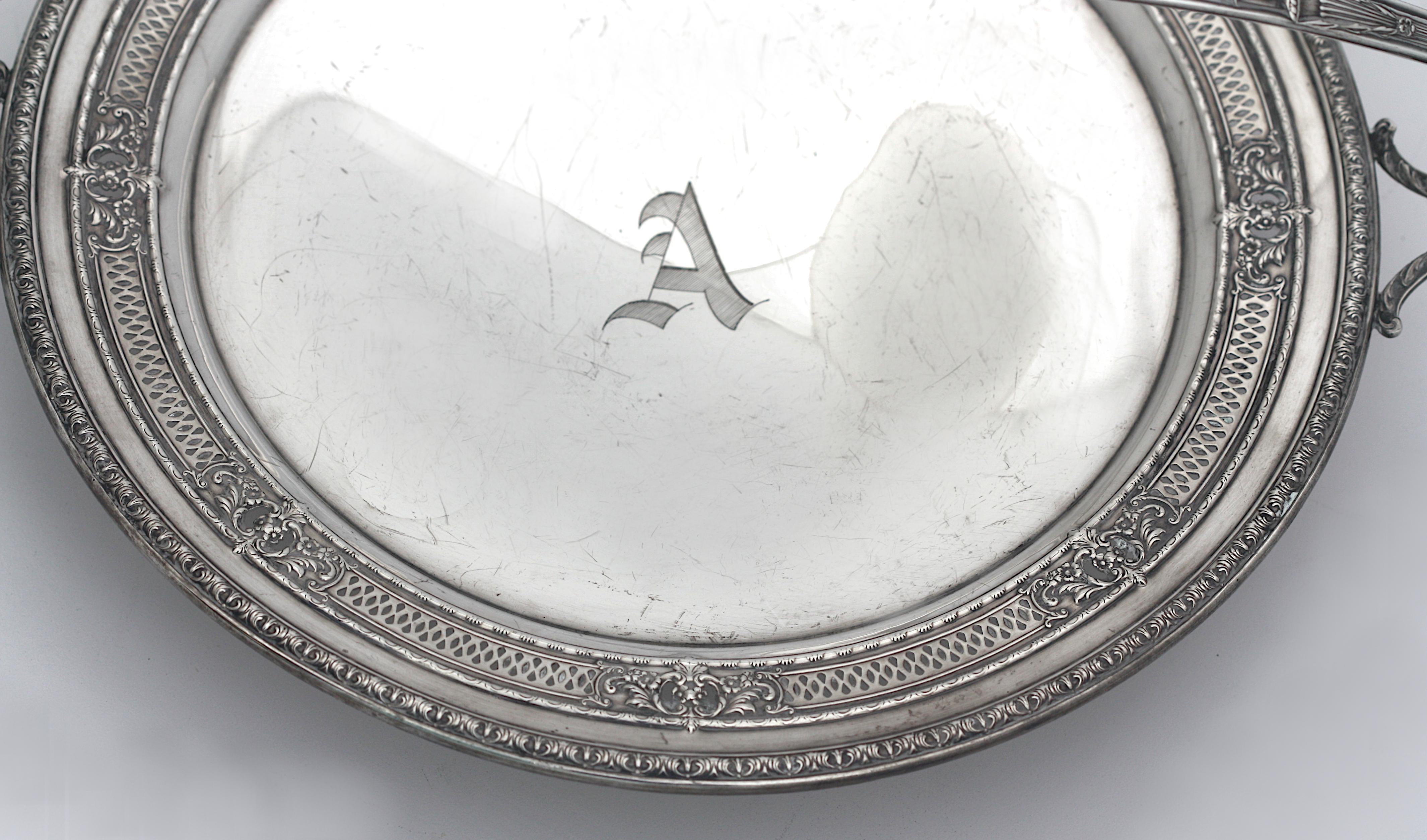 Cestino da dessert americano con piedini in argento sterling in vendita 1