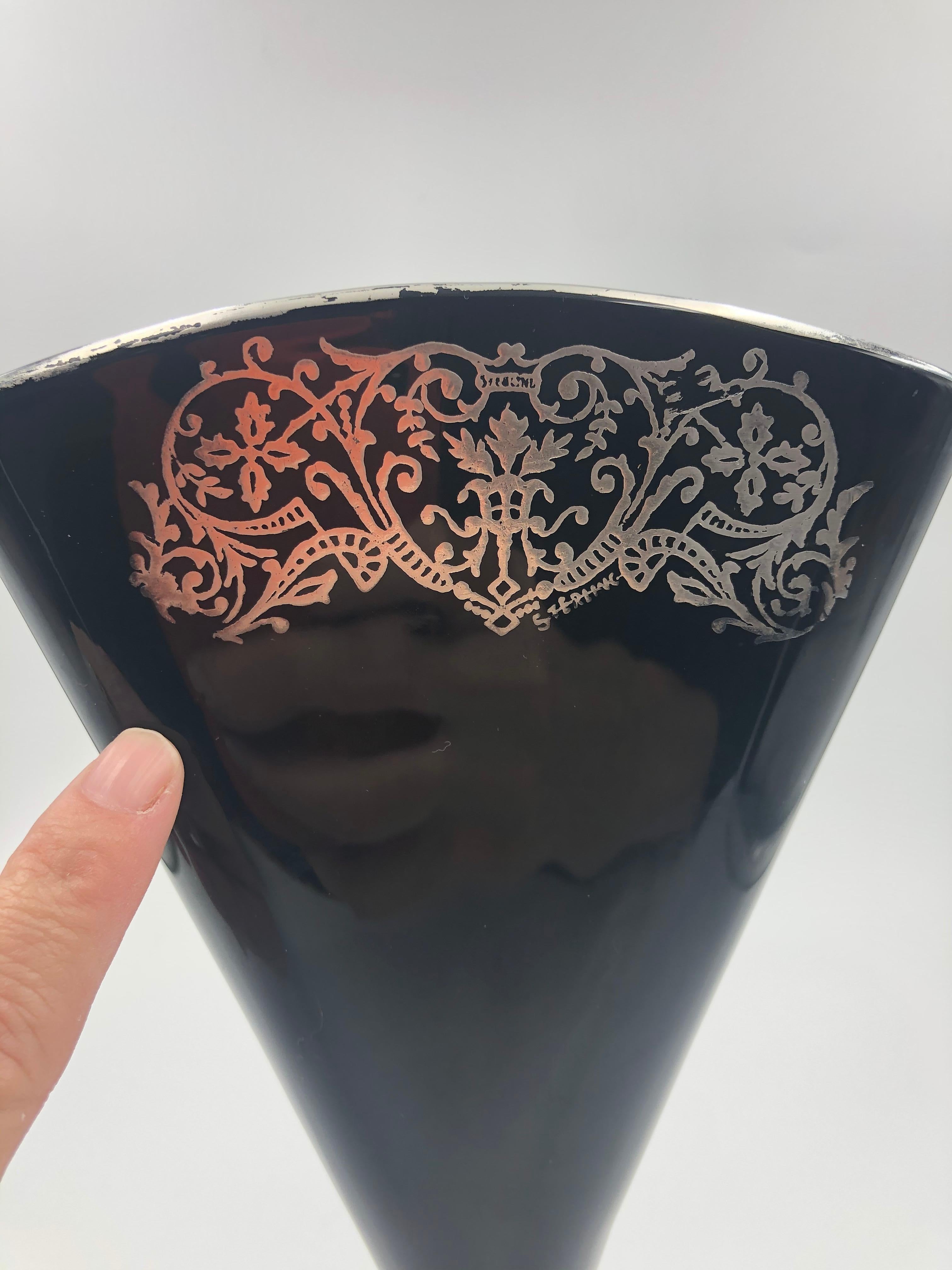 American Sterling Silver Overlay Black Fan Shaped Vase In Good Condition For Sale In Miami Beach, FL