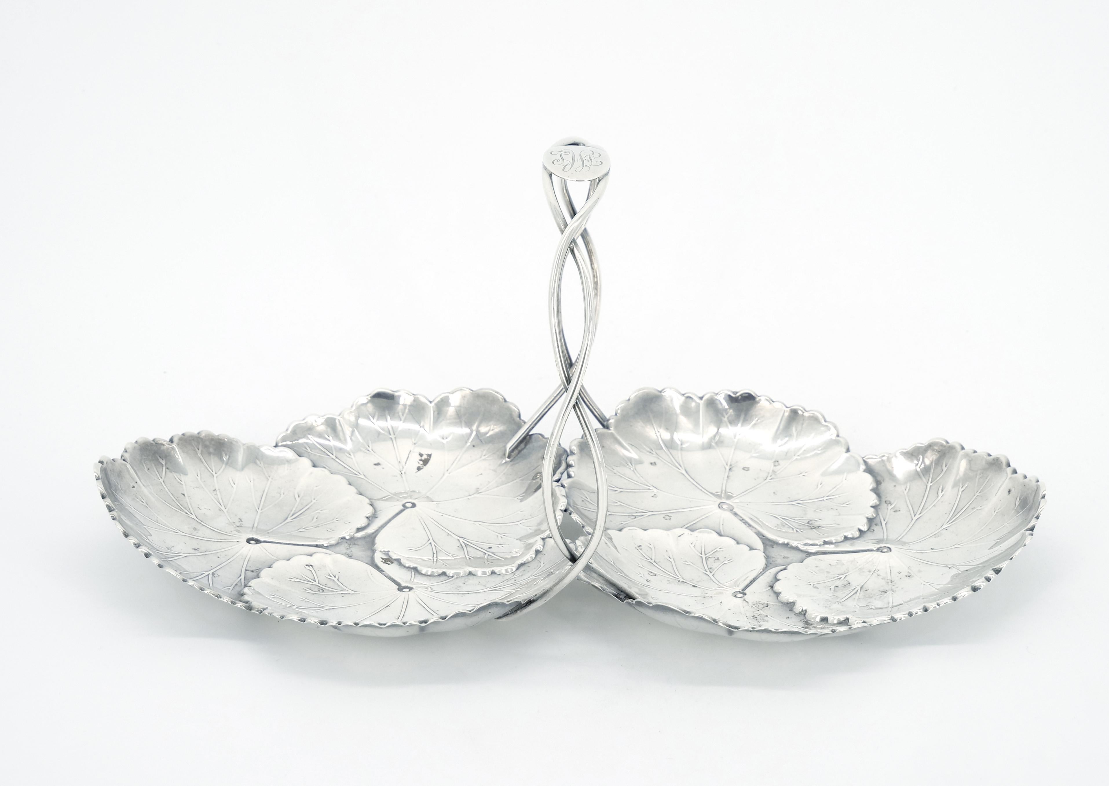 American Sterling Silver Serving Dish with Water Lily Pad Motif / Reed & Barton For Sale 4