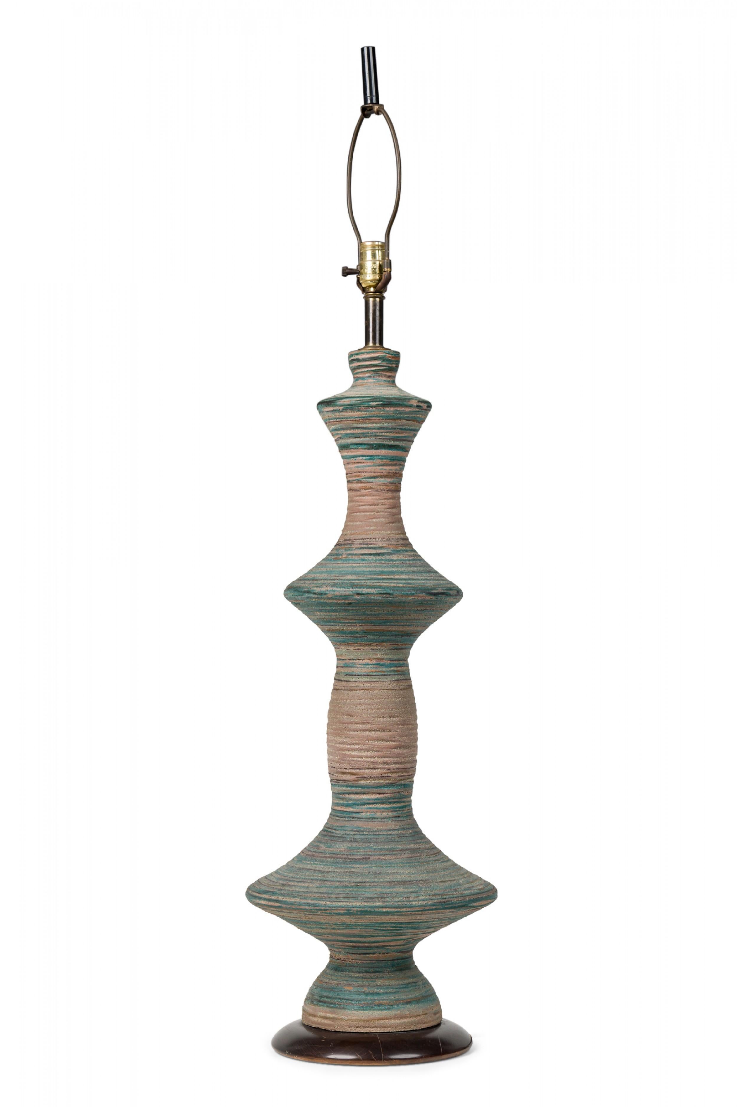 Métal Lampe de table à grand fuseau en céramique American Stoneware avec glaçure bleue mate en vente
