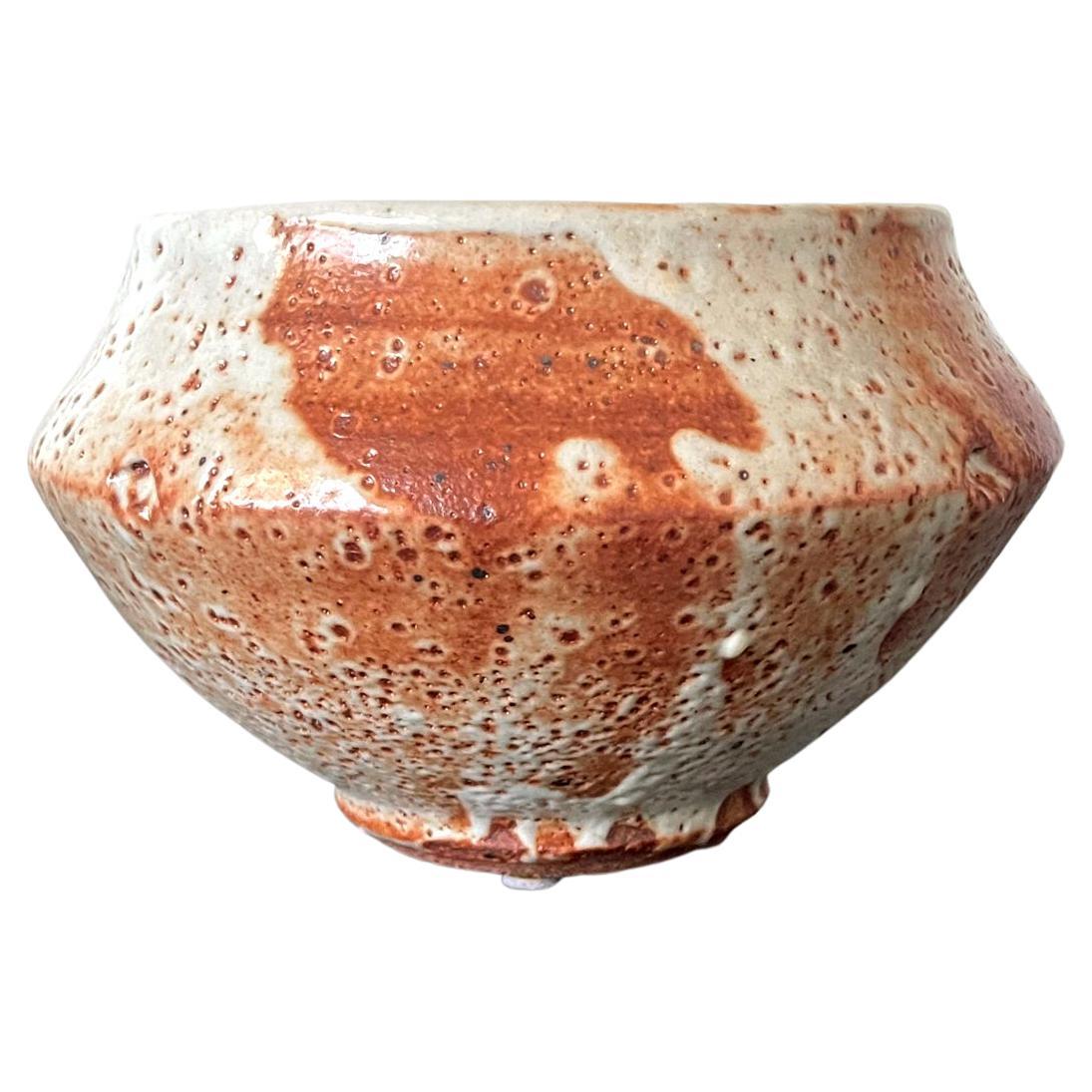 American Studio Ceramic Bowl in Shino Glaze by Warren MacKenzie For Sale