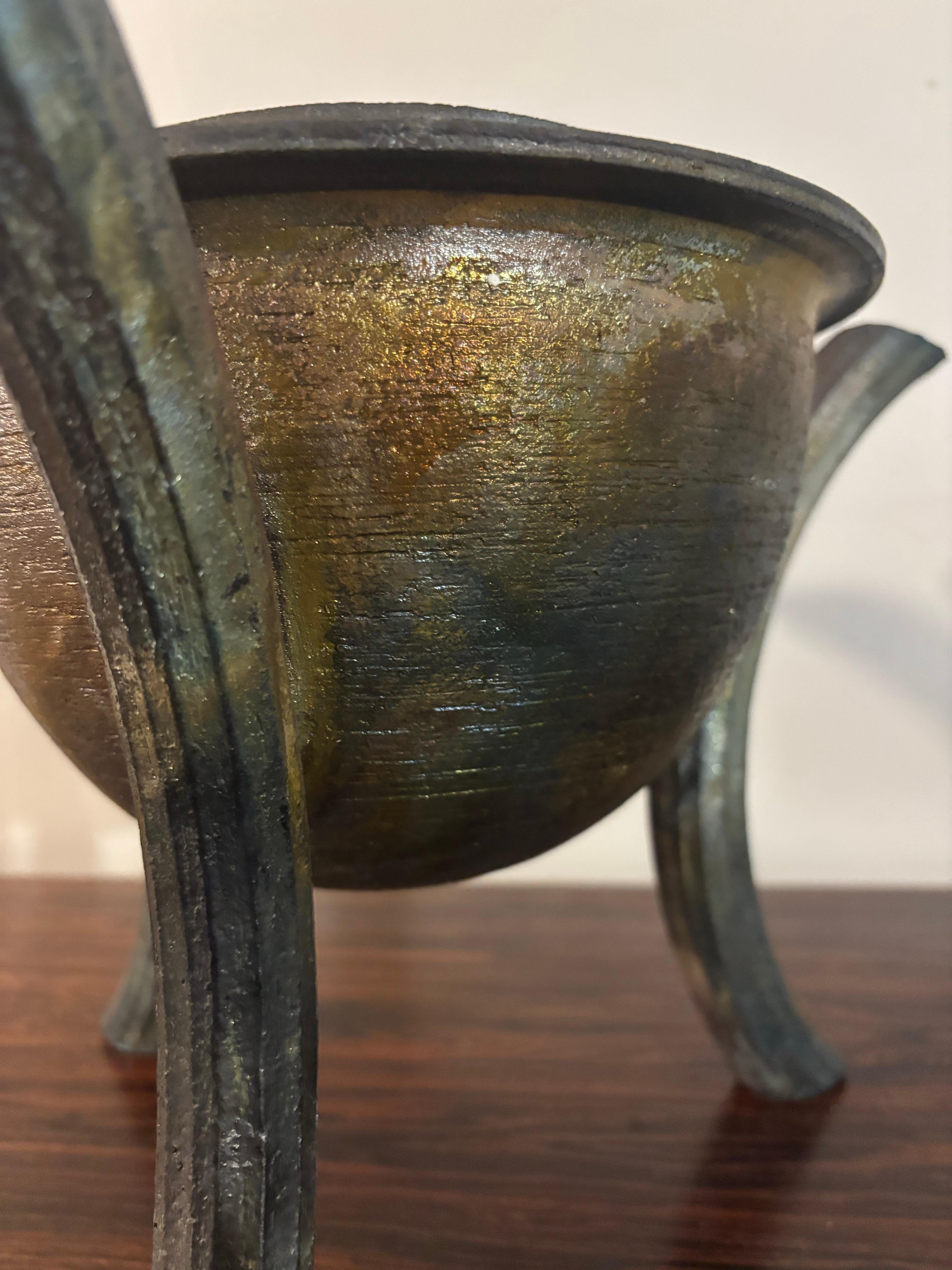 Studio americano di ceramica Raku, vaso con coperchio In condizioni buone in vendita a Boynton Beach, FL