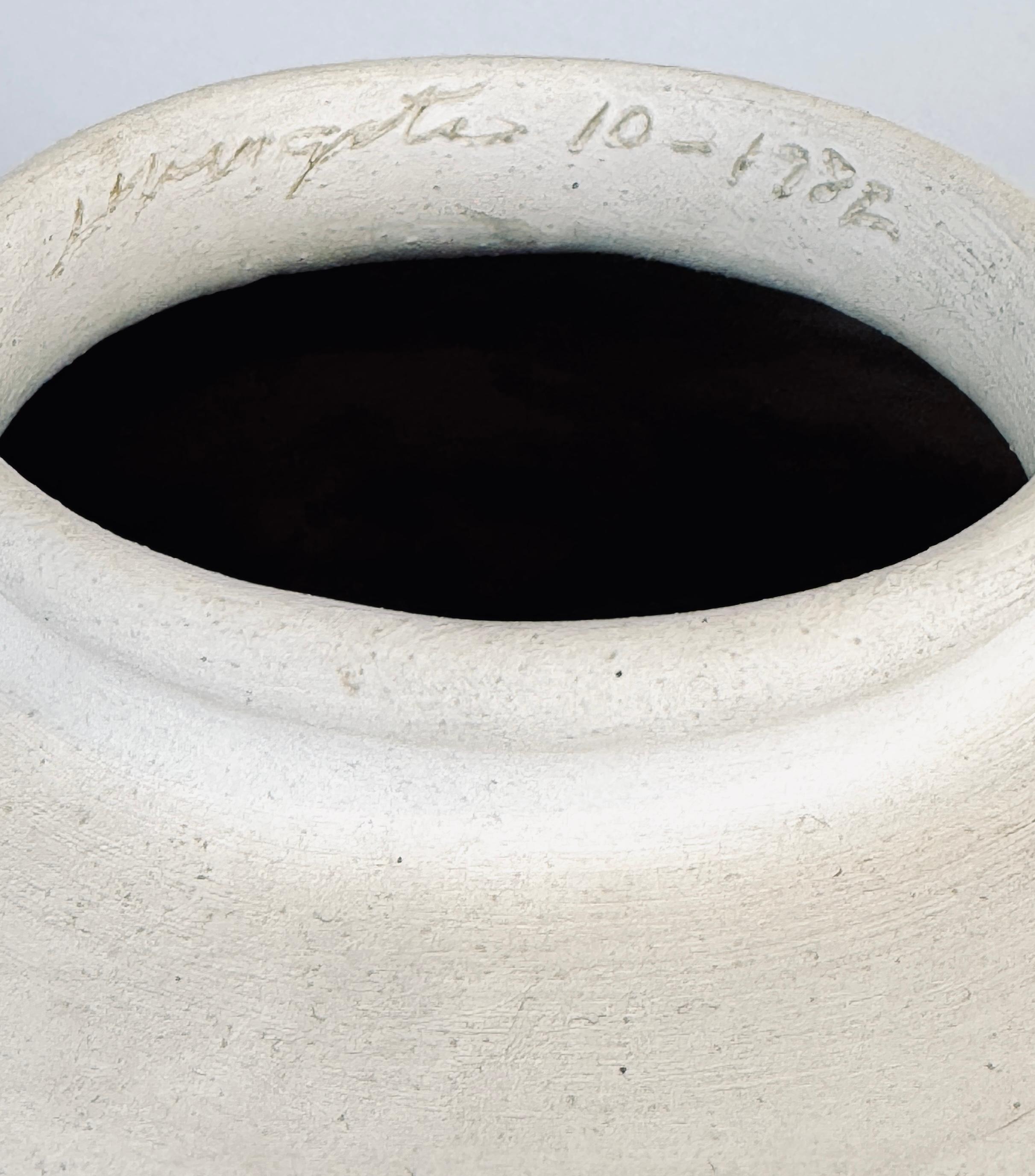 Vaso in ceramica Desert Scape di American Studio Craft in vendita 1