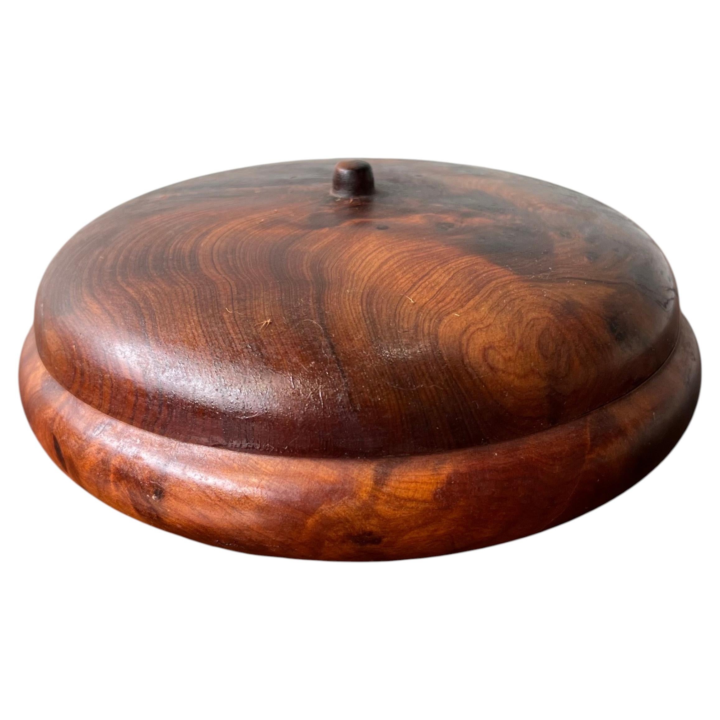 Bol recouvert de bois de loupe figuré, tourné à la main, de la marque American Studio Craft