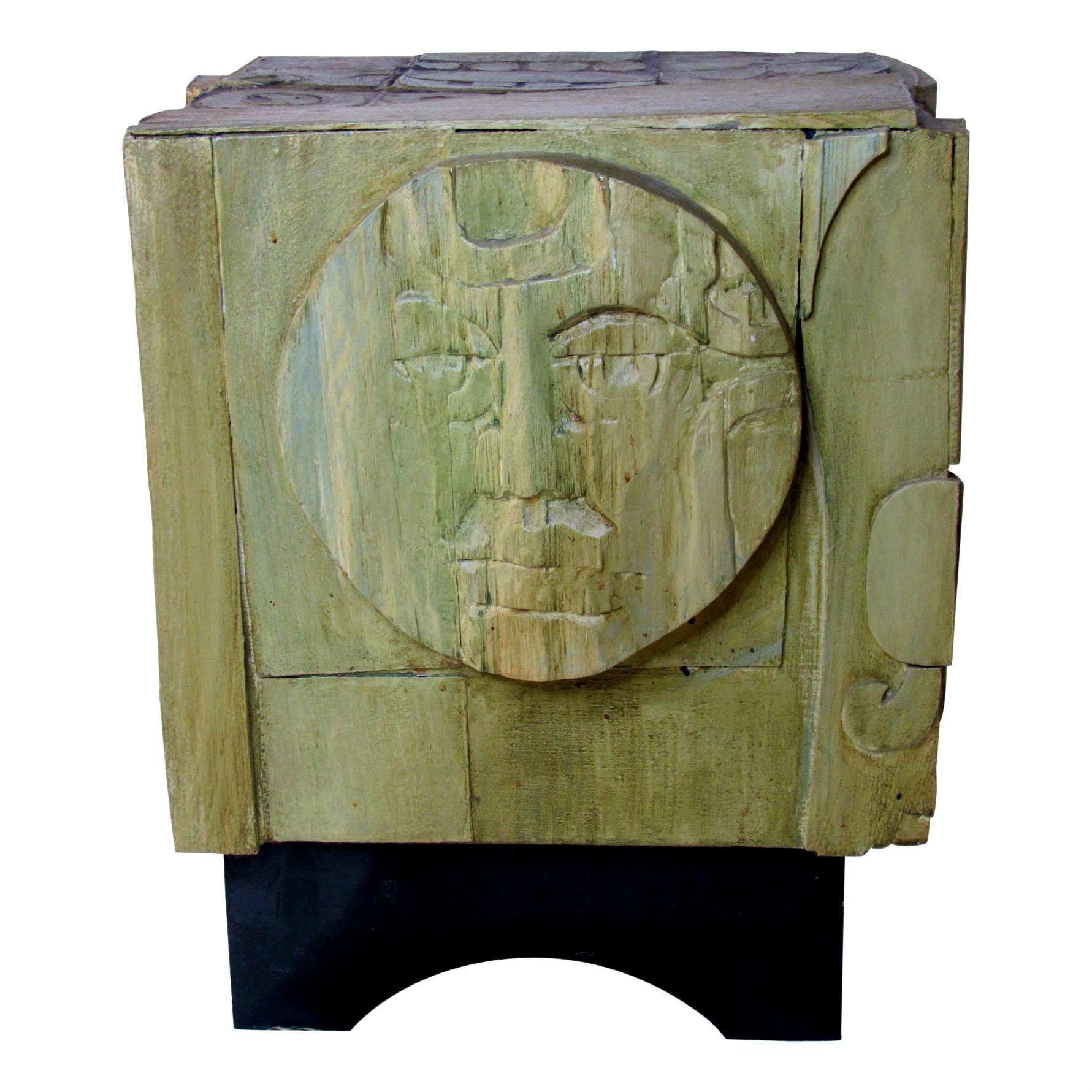 Man in the Moon American Mixed-Media Cube 1970s For Sale 2