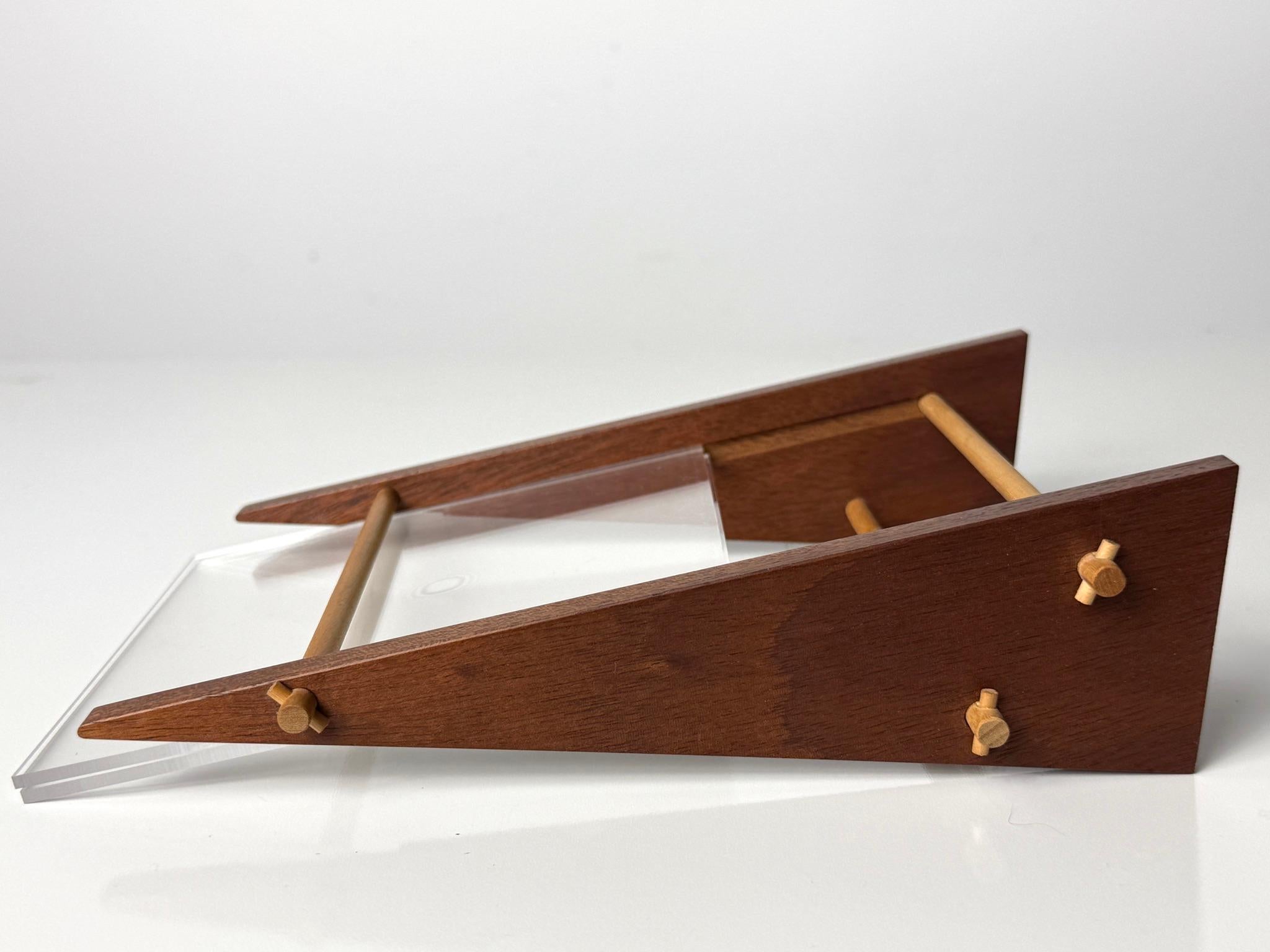 American Studio Craft Modern Wood and Acrylic Architectural Picture Frame 1980s For Sale 5