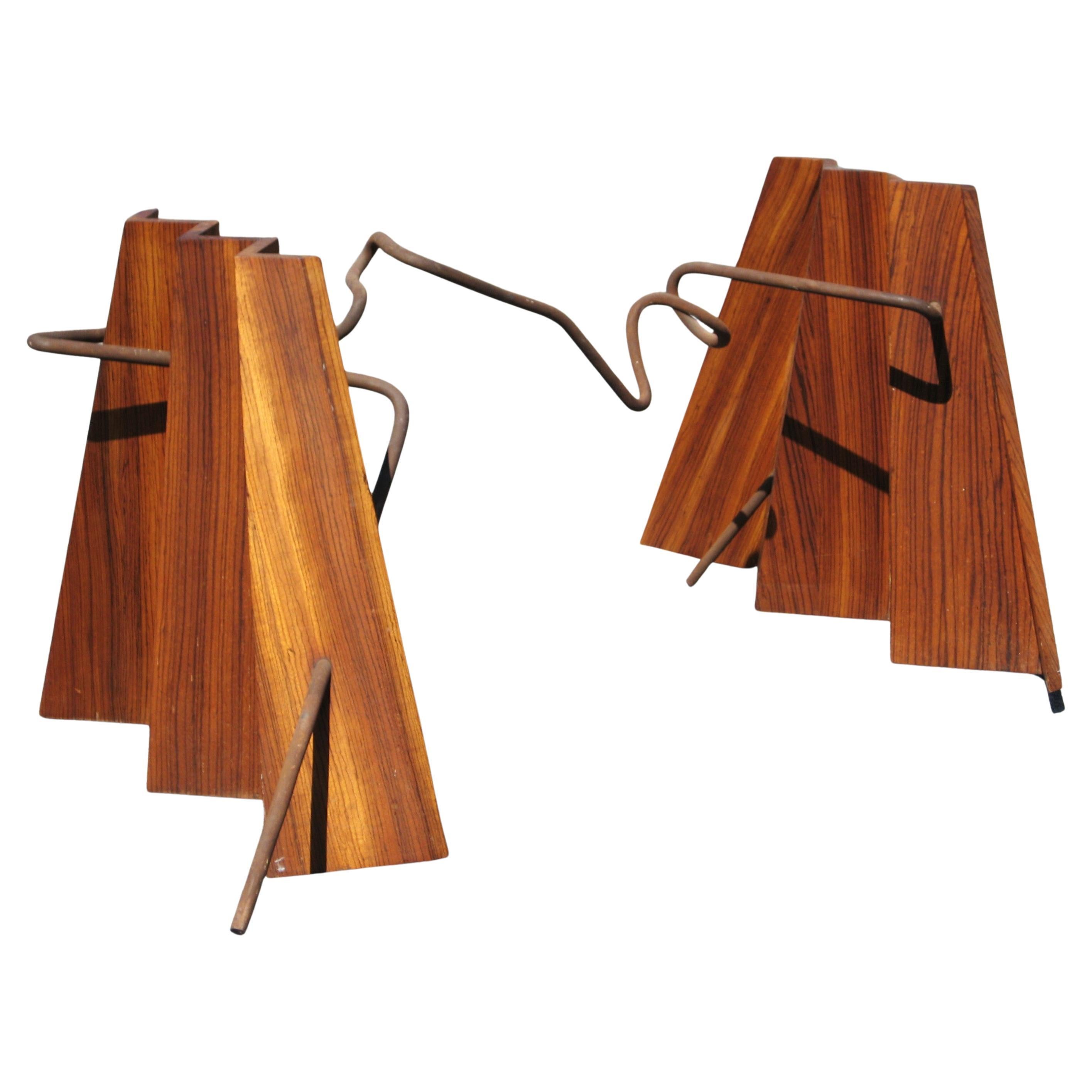 Mesa Americana Studio Craft de Madera de Cebra y Hierro - Consola / Escritorio / Comedor en Bueno estado para la venta en Rochester, NY