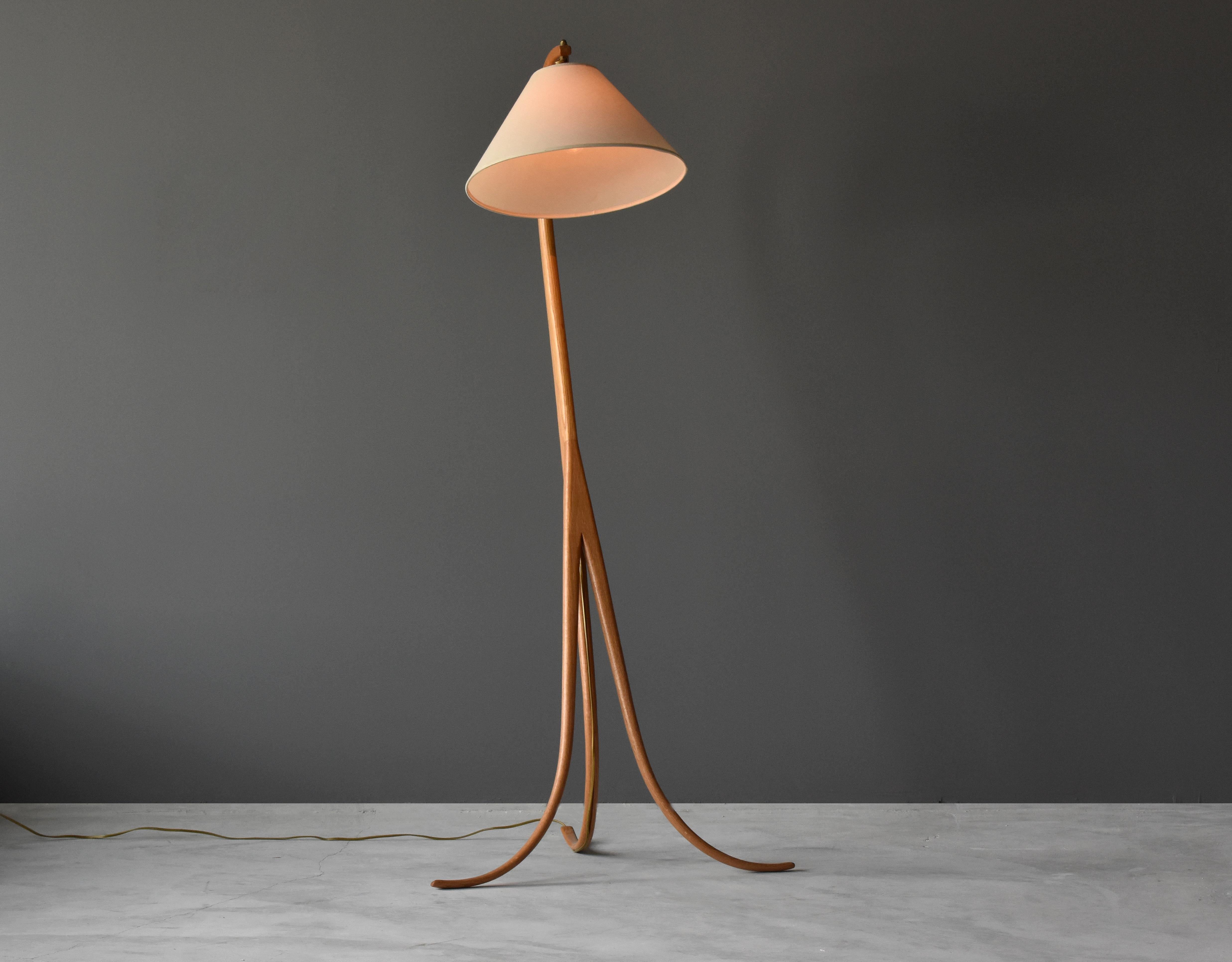 American Studio Craft, Organic Floor Lamp, Carved Oak, Linen Shade, 20th Century 1