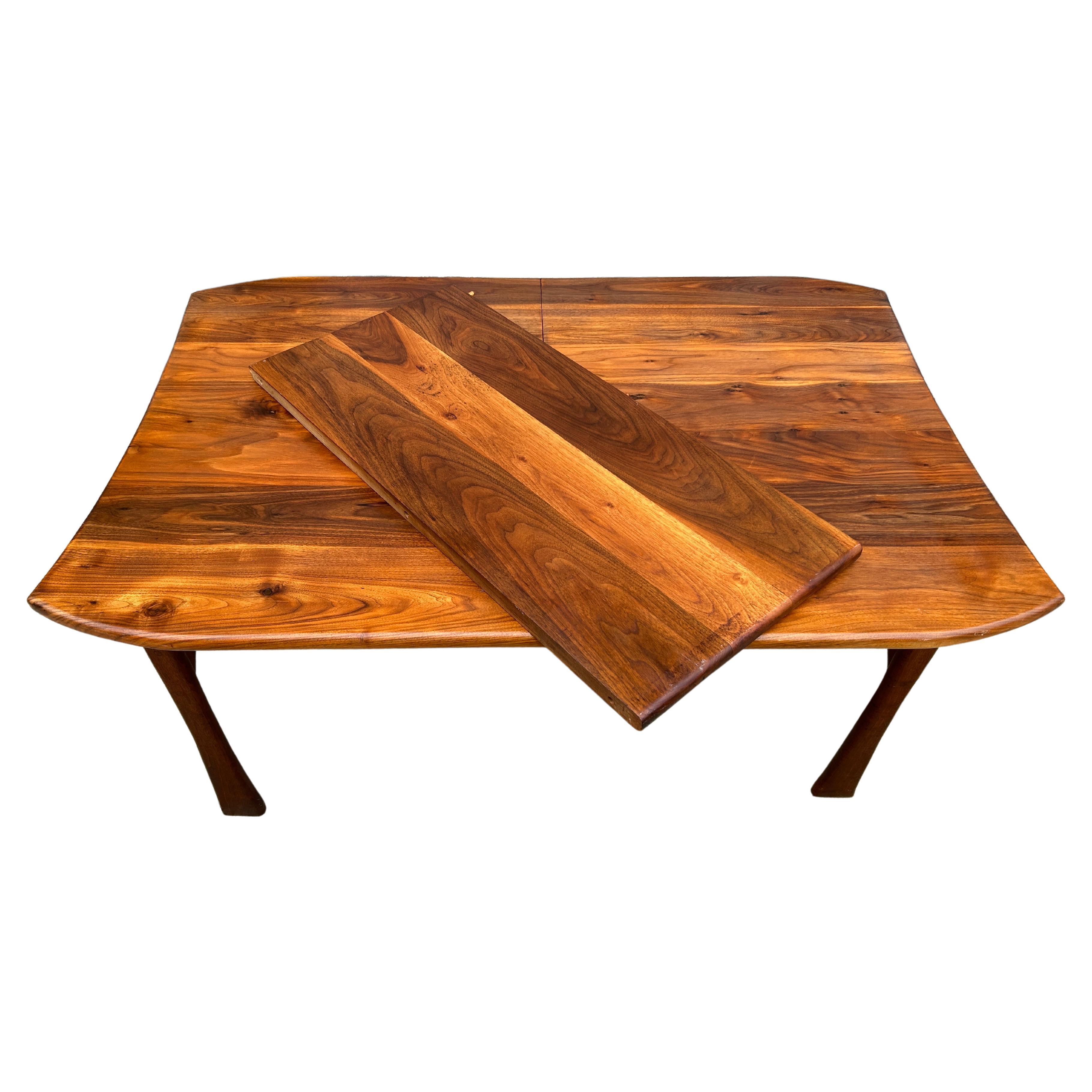 American Studio Craft solid Walnut Dining Table Style of Wharton Esherick In Good Condition For Sale In BROOKLYN, NY