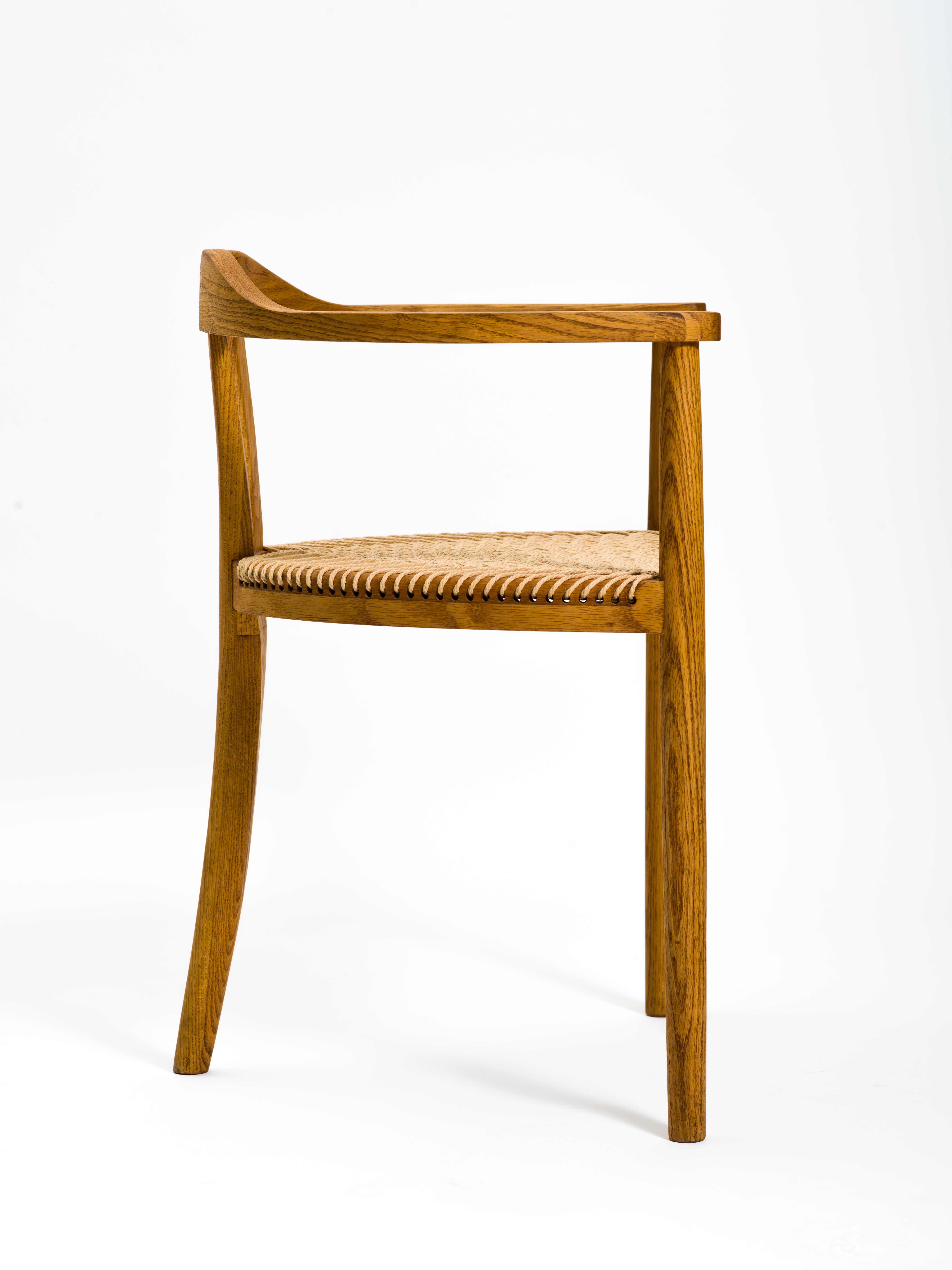 American Studio Craft Tri-Leg Chair in Oak with Woven Seat after Hans Wegner In Good Condition In Brooklyn, NY