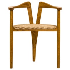 Vintage American Studio Craft Tri-Leg Chair in Oak with Woven Seat after Hans Wegner