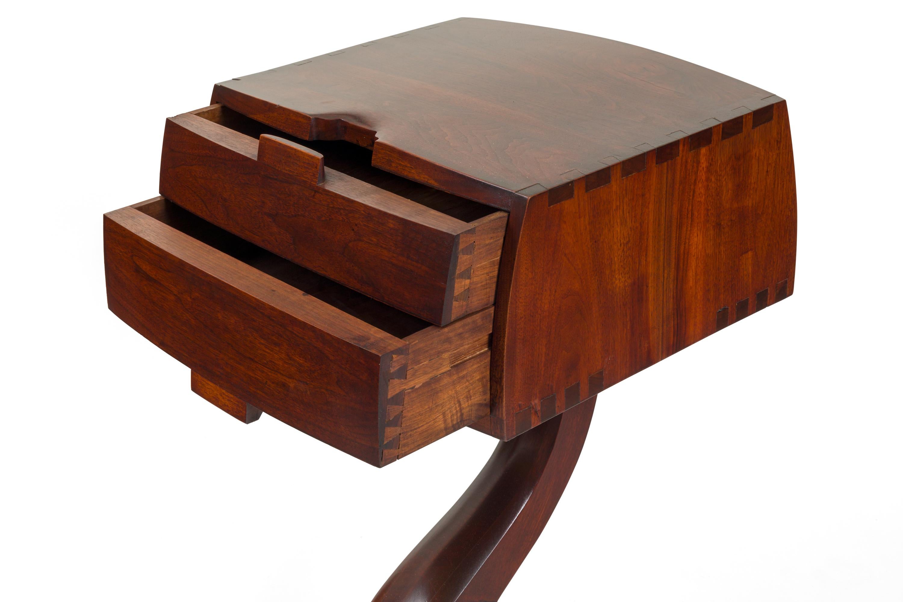 American Studio Crafts Movement Walnut Two-Drawer Stand, USA 1960s In Good Condition For Sale In New York, NY