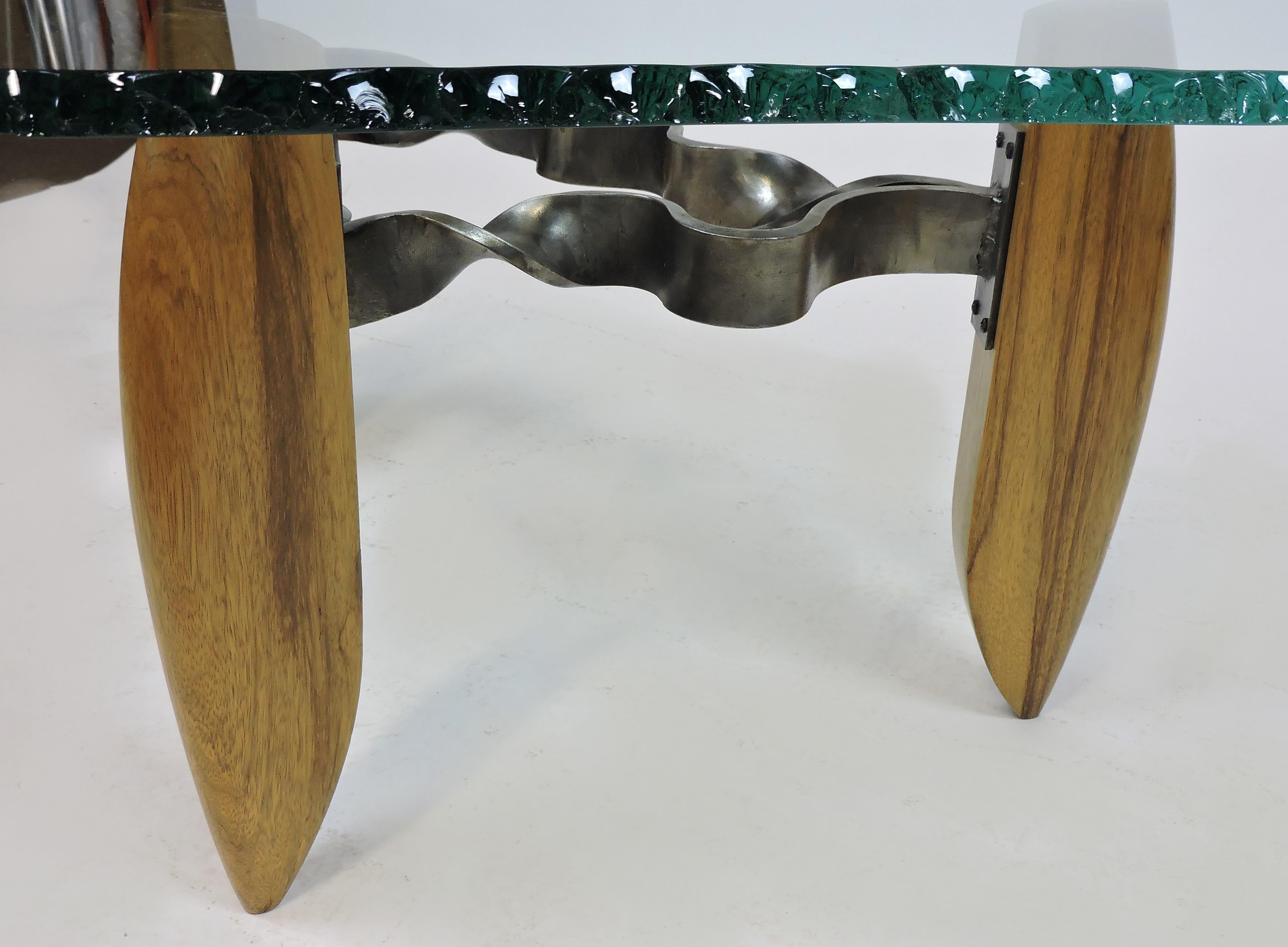 Table basse moderniste en métal, bois et verre de style American Studio Silas Seandel en vente 2