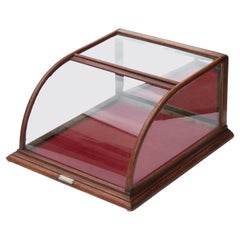 American Table Top Display Case or Vitrine