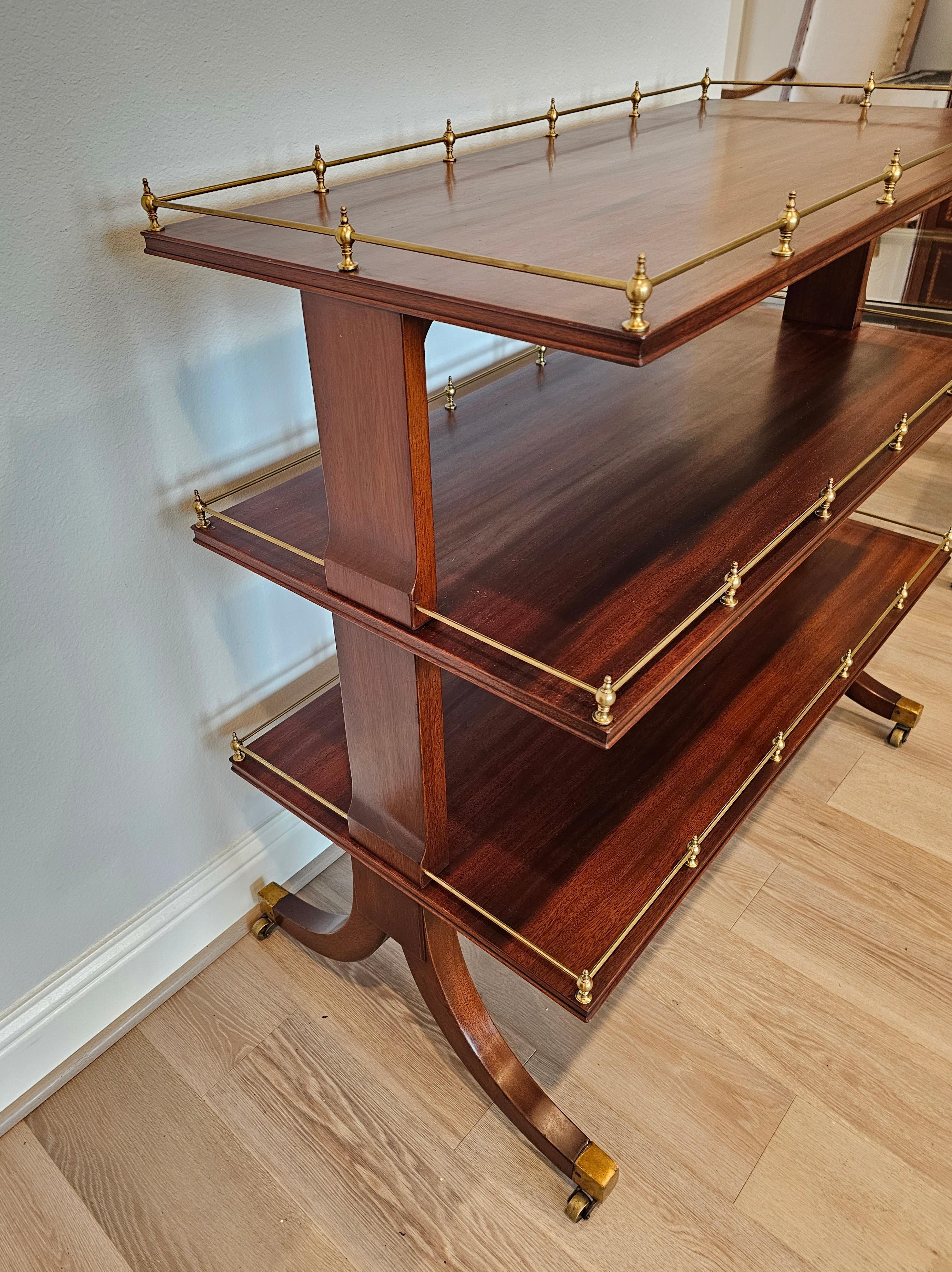 American Tiered Mahogany Drinks Trolley Dessert Server Marlboro Manor by Sacks In Good Condition For Sale In Forney, TX