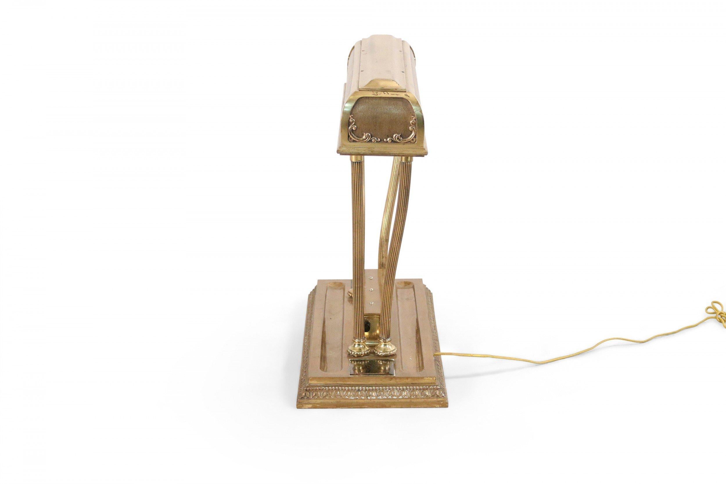 American Victorian Brass Desk Lamp and Calendar In Good Condition For Sale In New York, NY