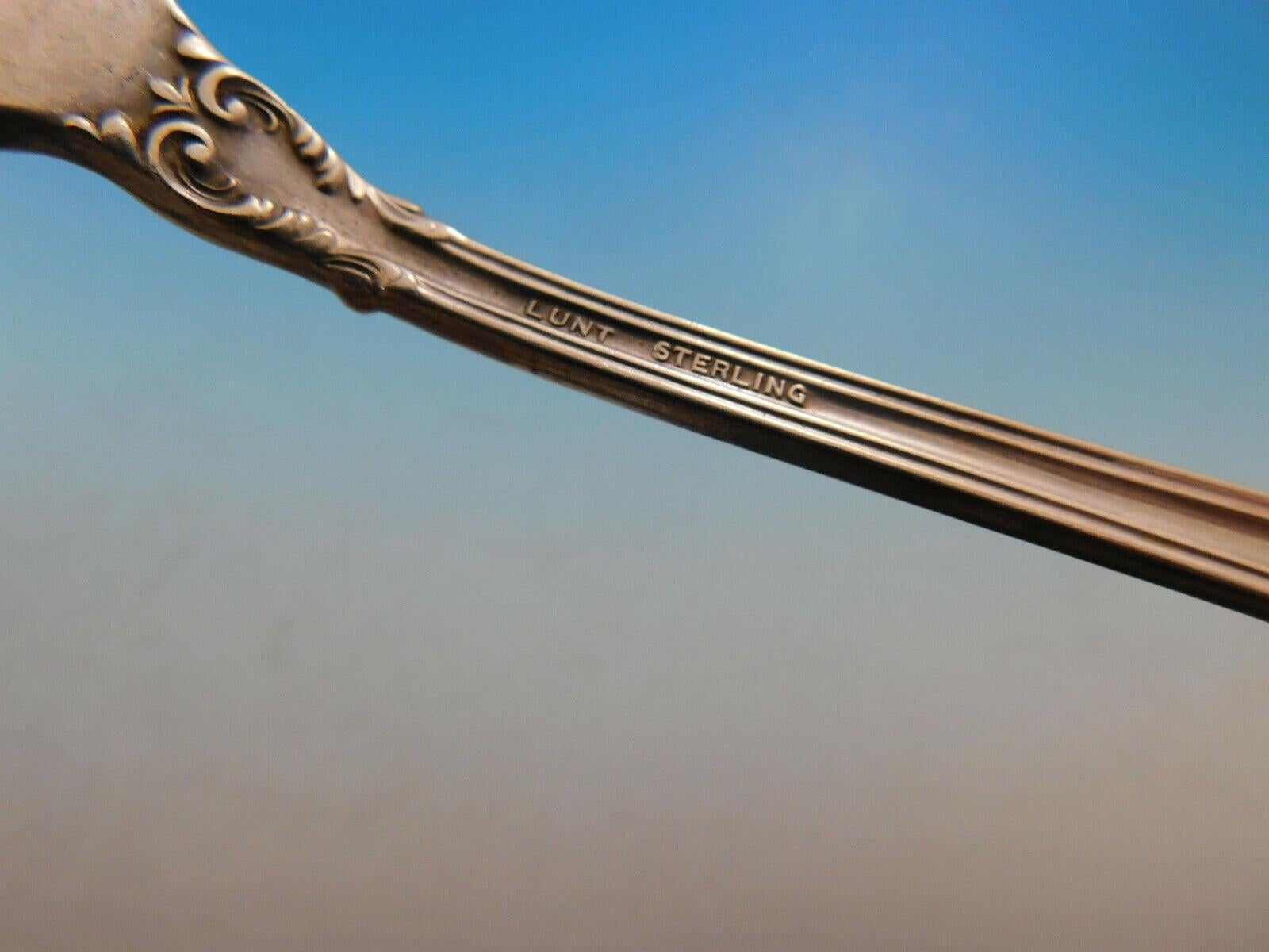 American Victorian by Lunt Sterling Silver Flatware Set for 8 Service 59 pieces en vente 3