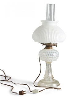 American Victorian Clear and Milk Glass Table Lamp