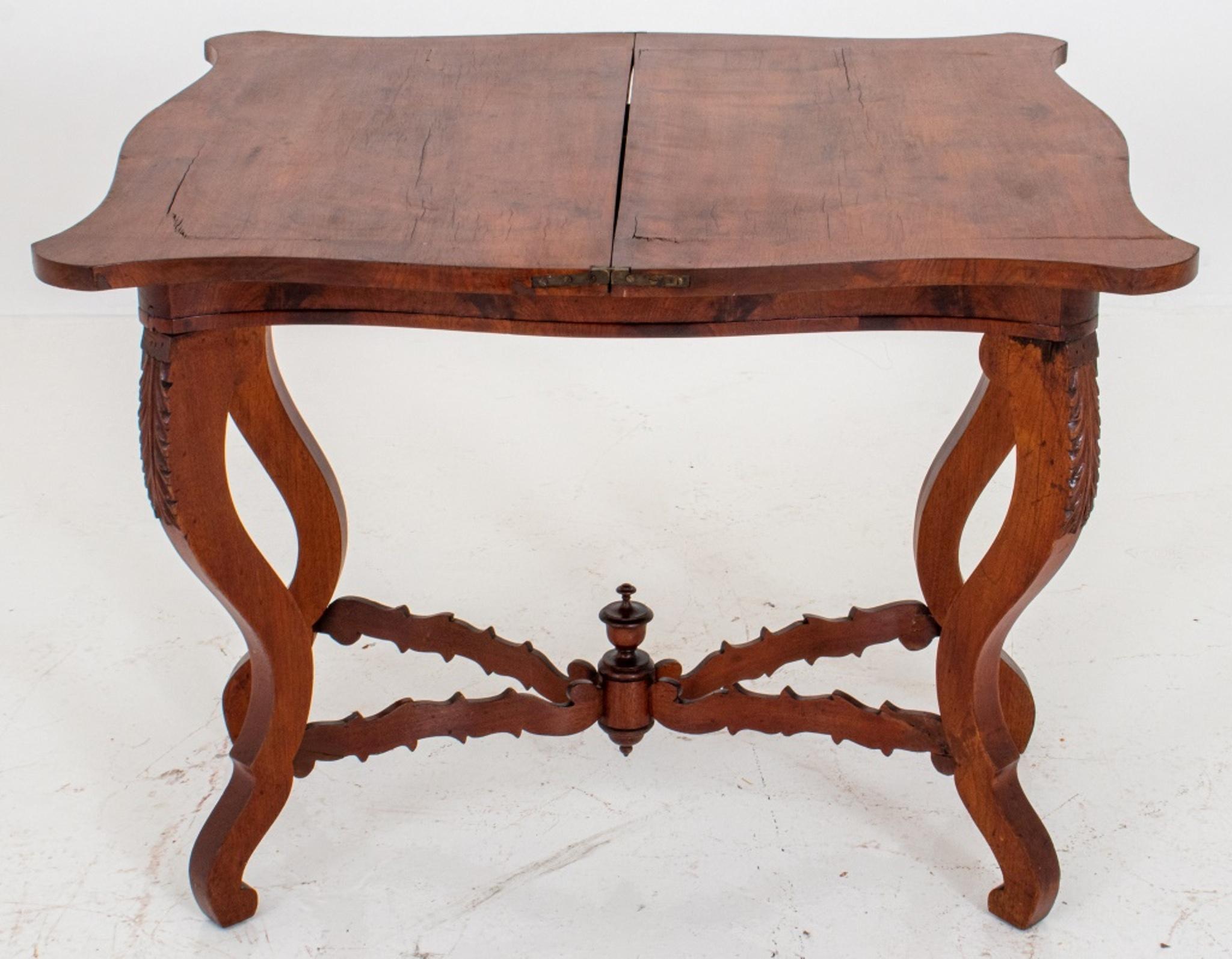 American Victorian Console Card Table In Good Condition For Sale In New York, NY