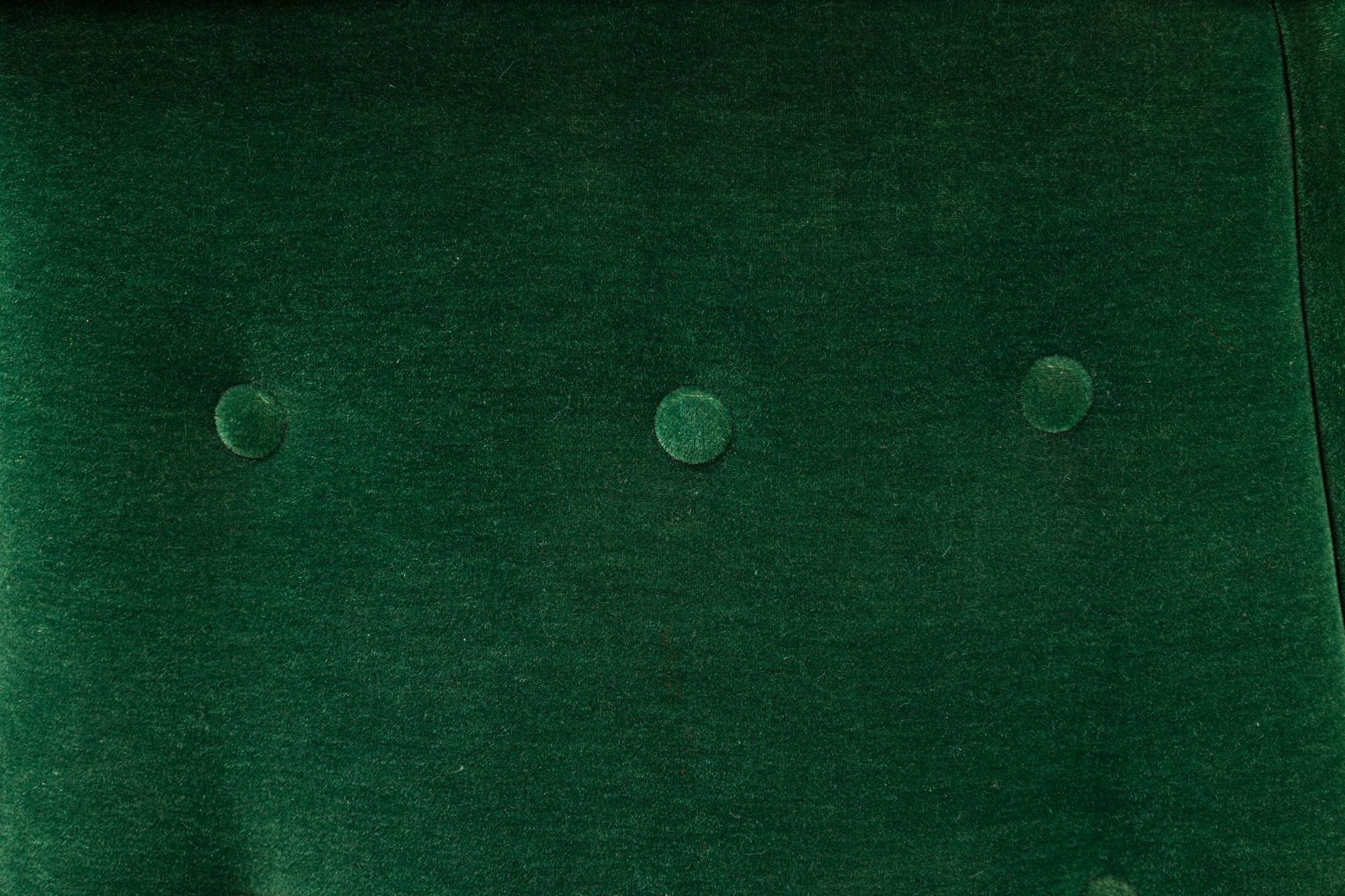 Puf Otomano Victoriano Americano de Terciopelo Verde 1