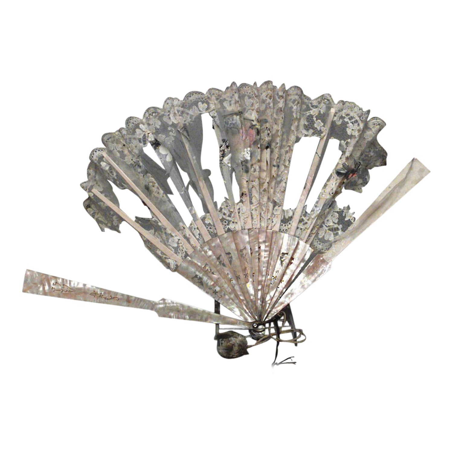 American Victorian Pearl and Lace Hand Fan For Sale