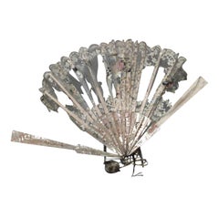 American Victorian Pearl and Lace Hand Fan
