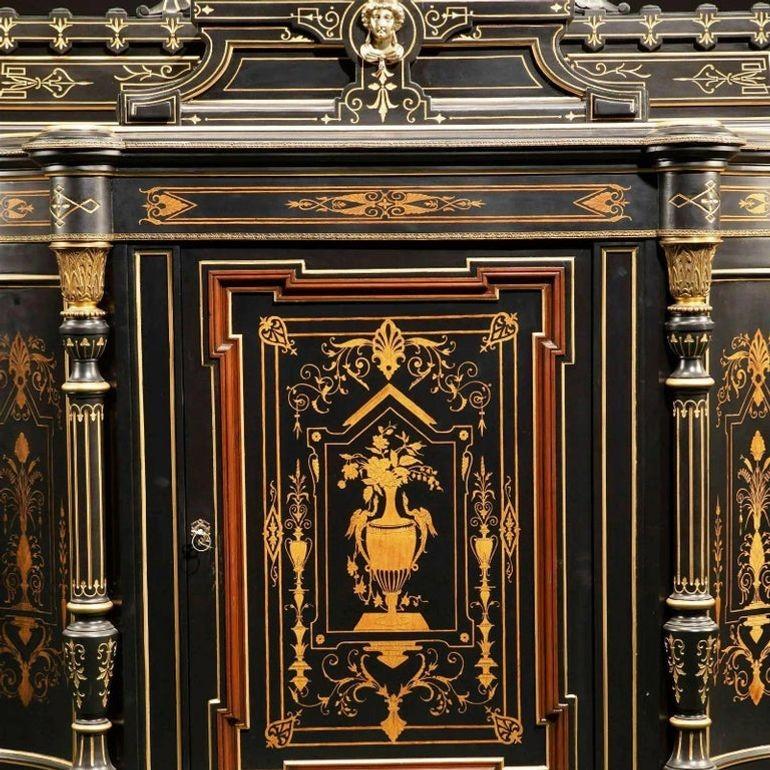Late 19th C. American Victorian Renaissance Revival Cabinet In Good Condition For Sale In Los Angeles, CA
